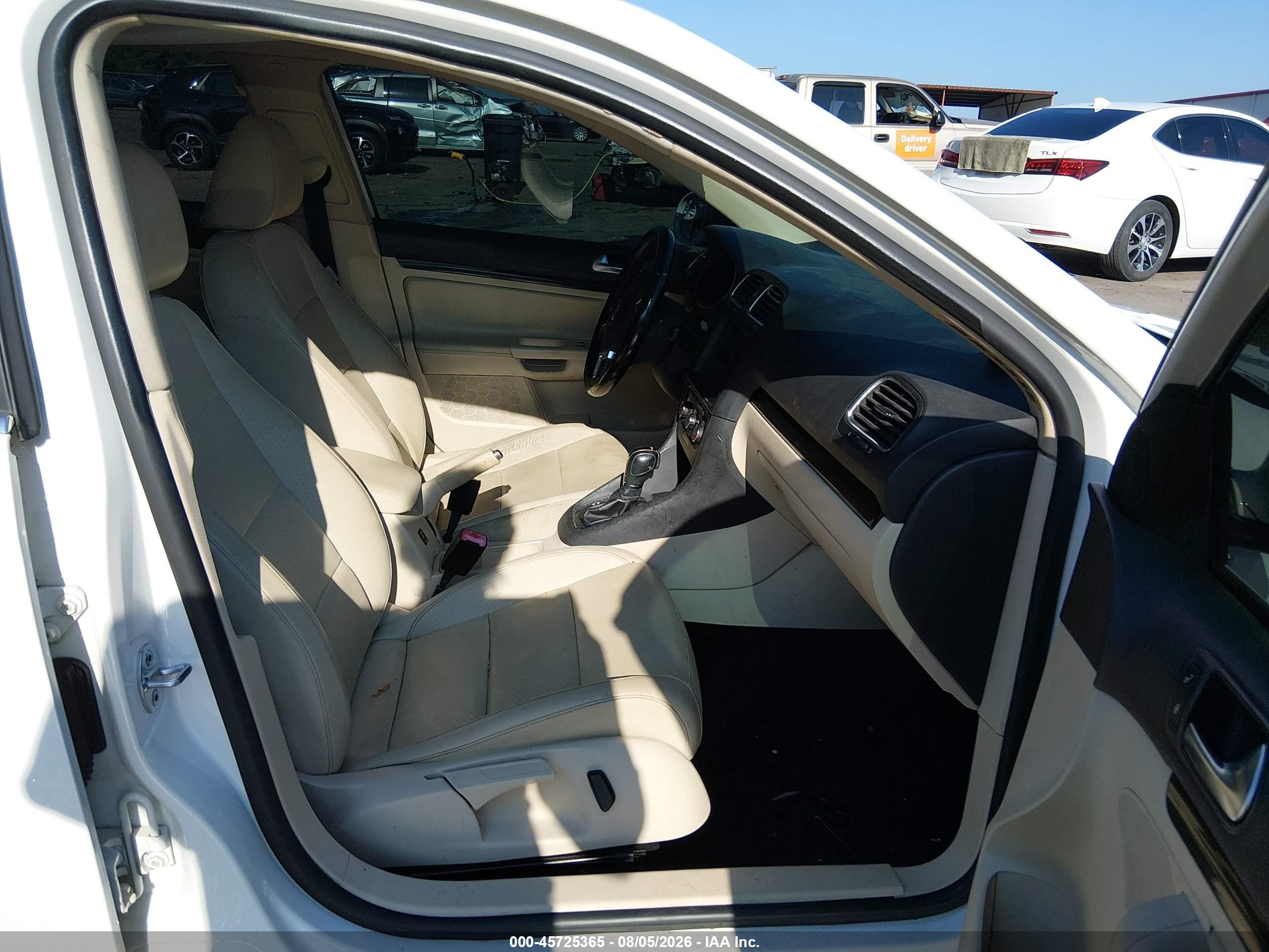 2013 Volkswagen Jetta Sportwagen 2.0l Tdi Белый vin: 3VWPL7AJ4DM607301