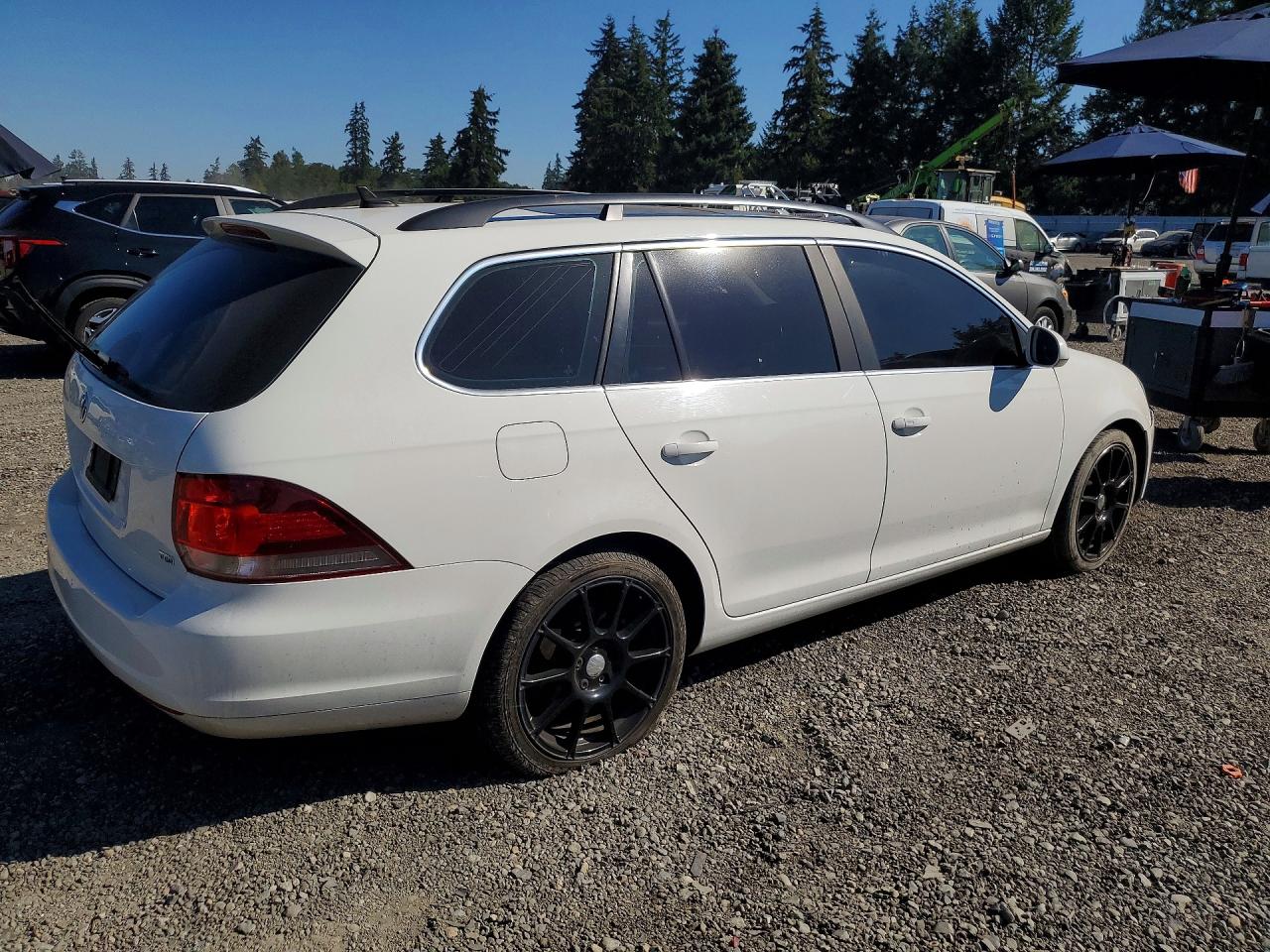 2013 Volkswagen Jetta Tdi White vin: 3VWPL7AJ4DM692172