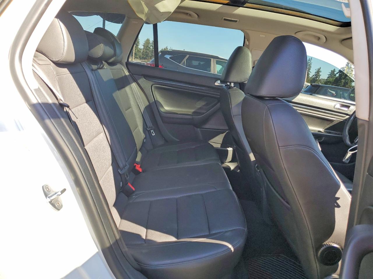 2013 Volkswagen Jetta Tdi White vin: 3VWPL7AJ4DM692172