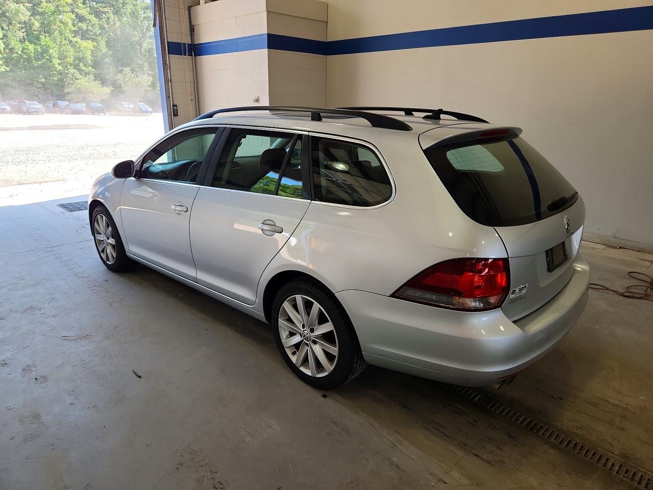 2013 Volkswagen Jetta Tdi Silver vin: 3VWPL7AJ4DM693743