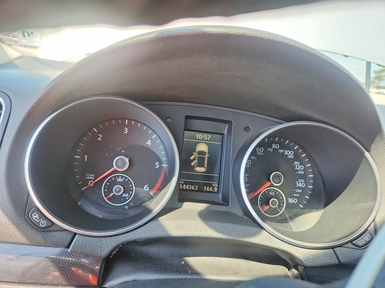 2014 Volkswagen Jetta Серебряный vin: 3VWPL7AJ4EM601046