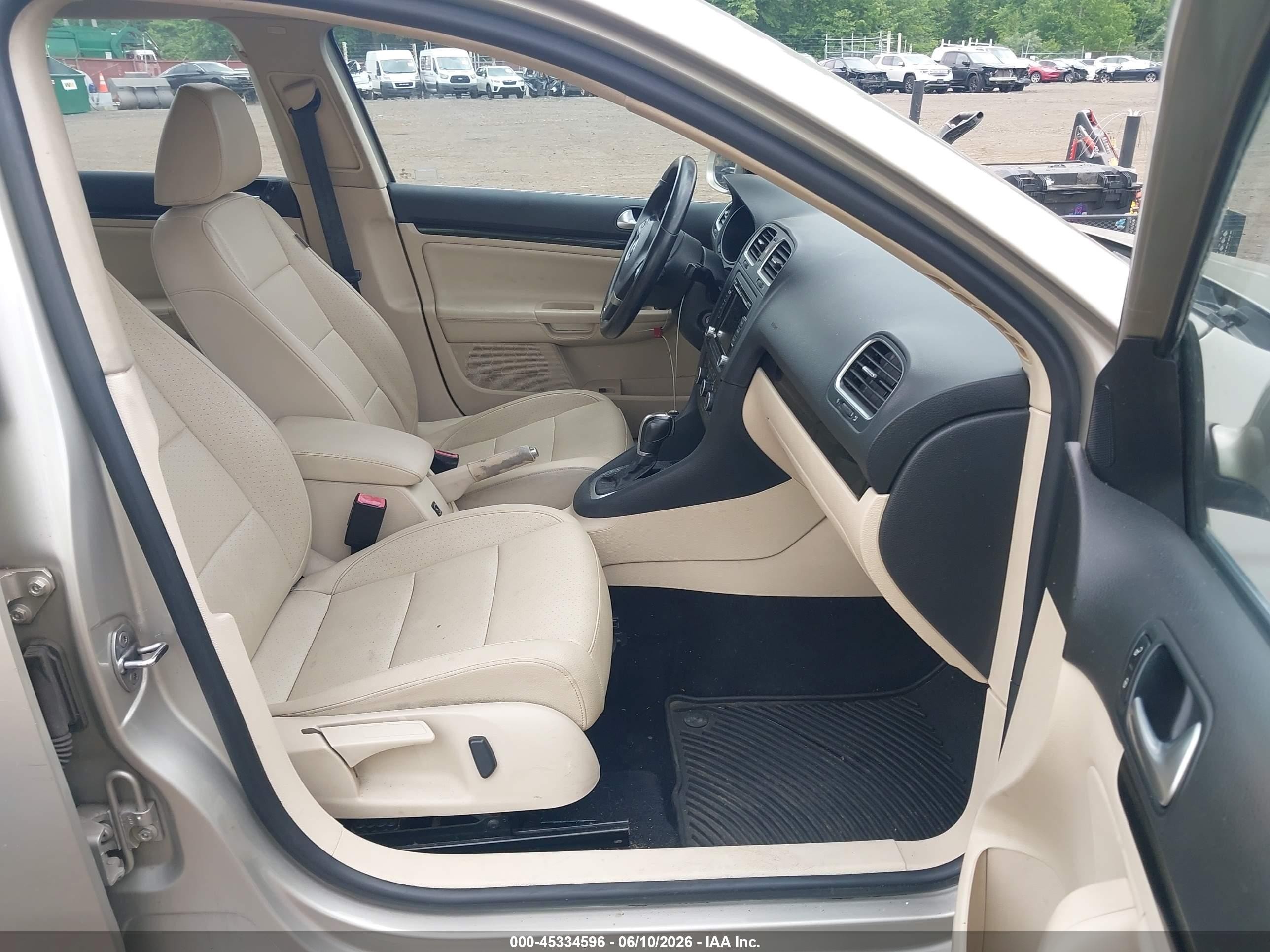 2014 Volkswagen Jetta Sportwagen 2.0l Tdi Beige vin: 3VWPL7AJ4EM611124