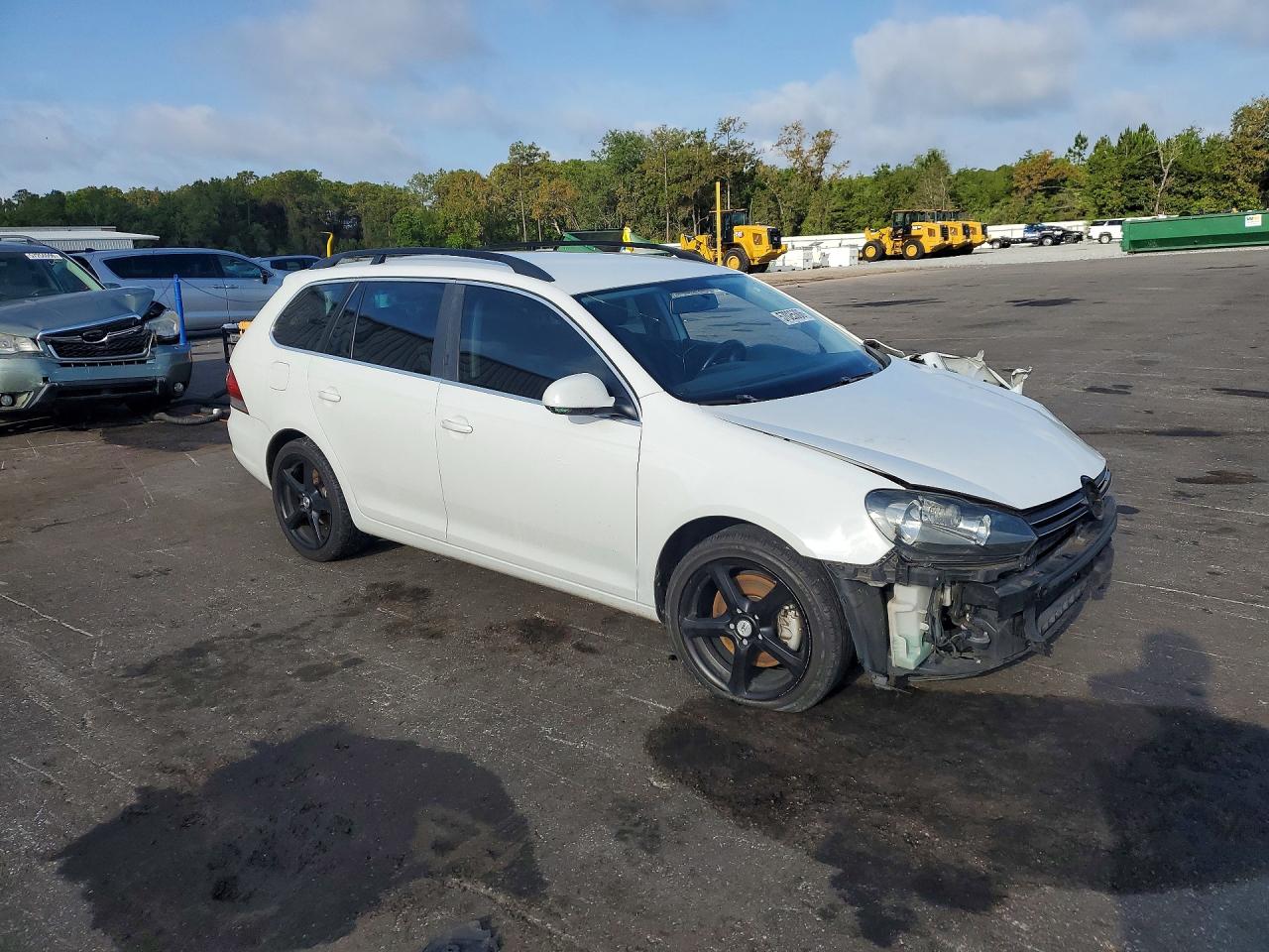 2014 Volkswagen Jetta Tdi White vin: 3VWPL7AJ4EM616260