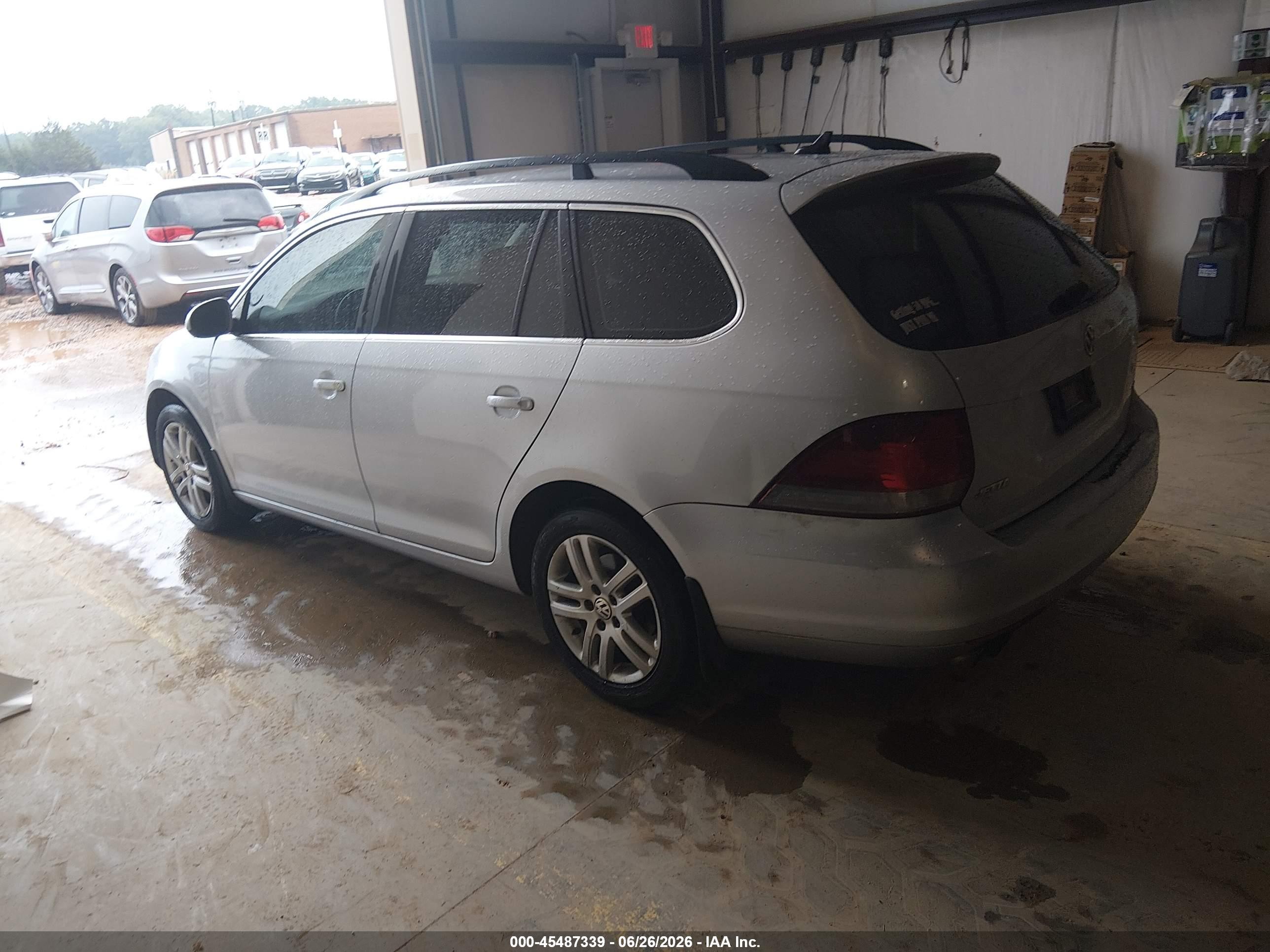 2014 Volkswagen Jetta Sportwagen 2.0l Tdi Серебряный vin: 3VWPL7AJ4EM619031