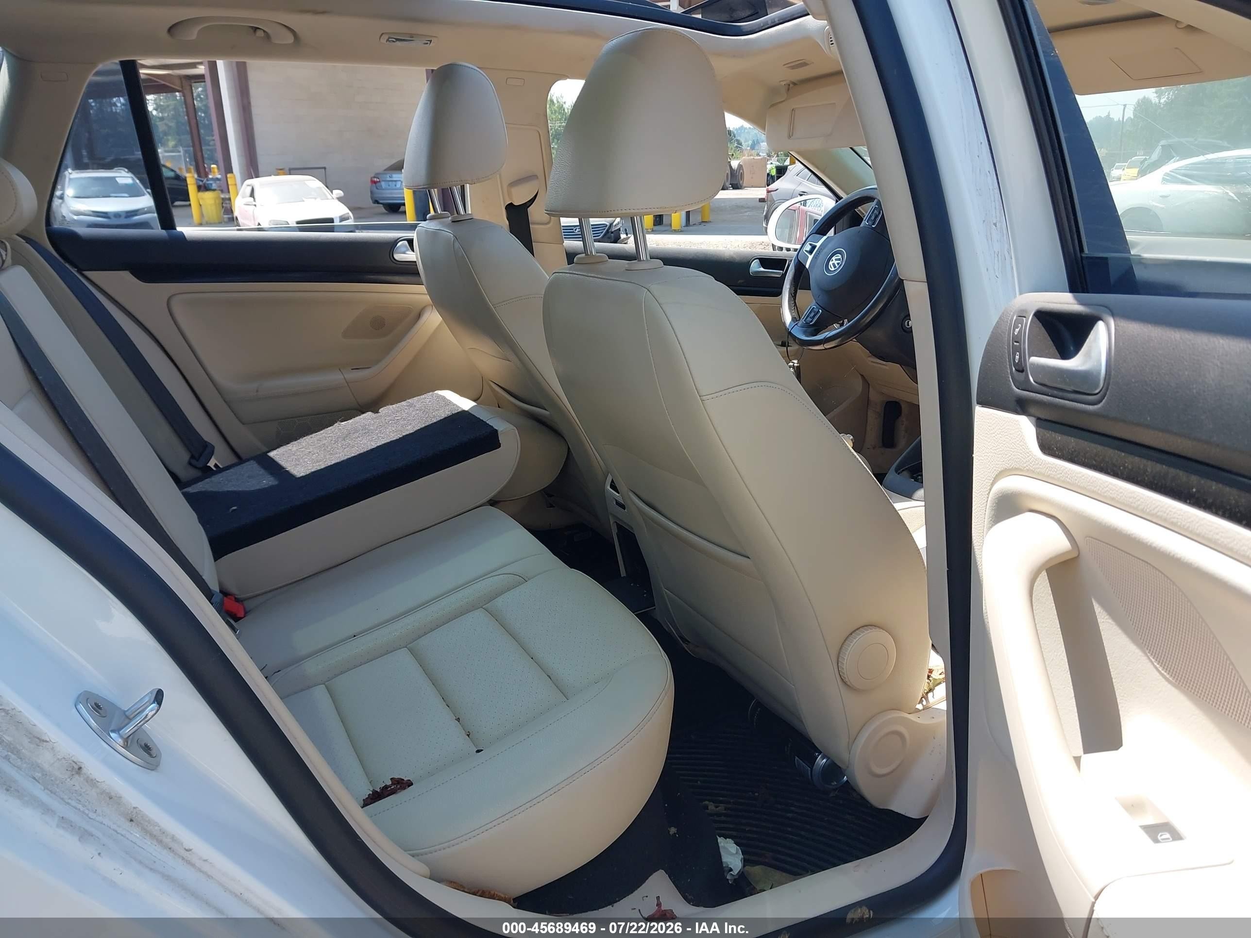 2014 Volkswagen Jetta Sportwagen 2.0l Tdi White vin: 3VWPL7AJ4EM624987