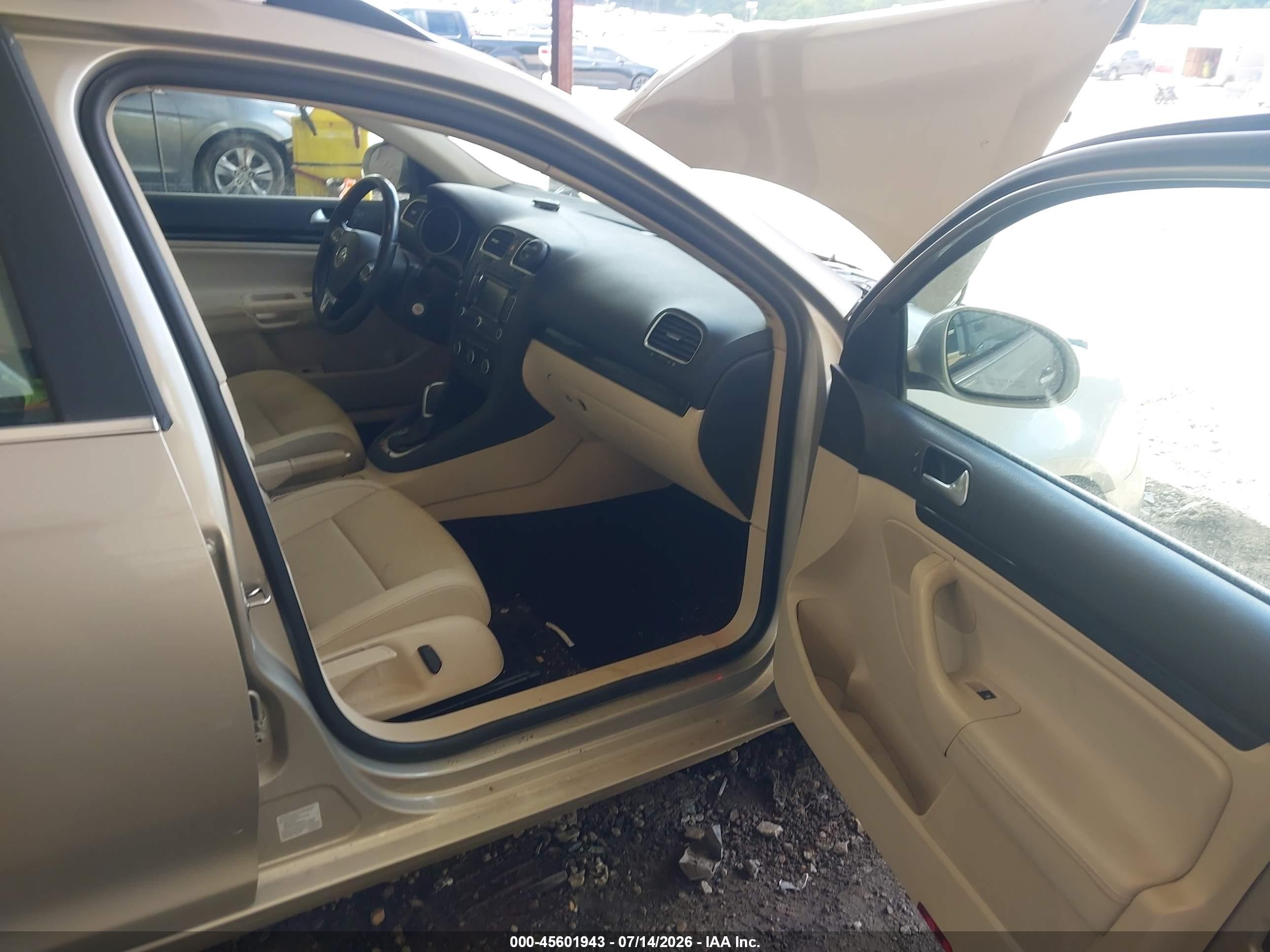 2014 Volkswagen Jetta Sportwagen 2.0l Tdi Tan vin: 3VWPL7AJ4EM625394