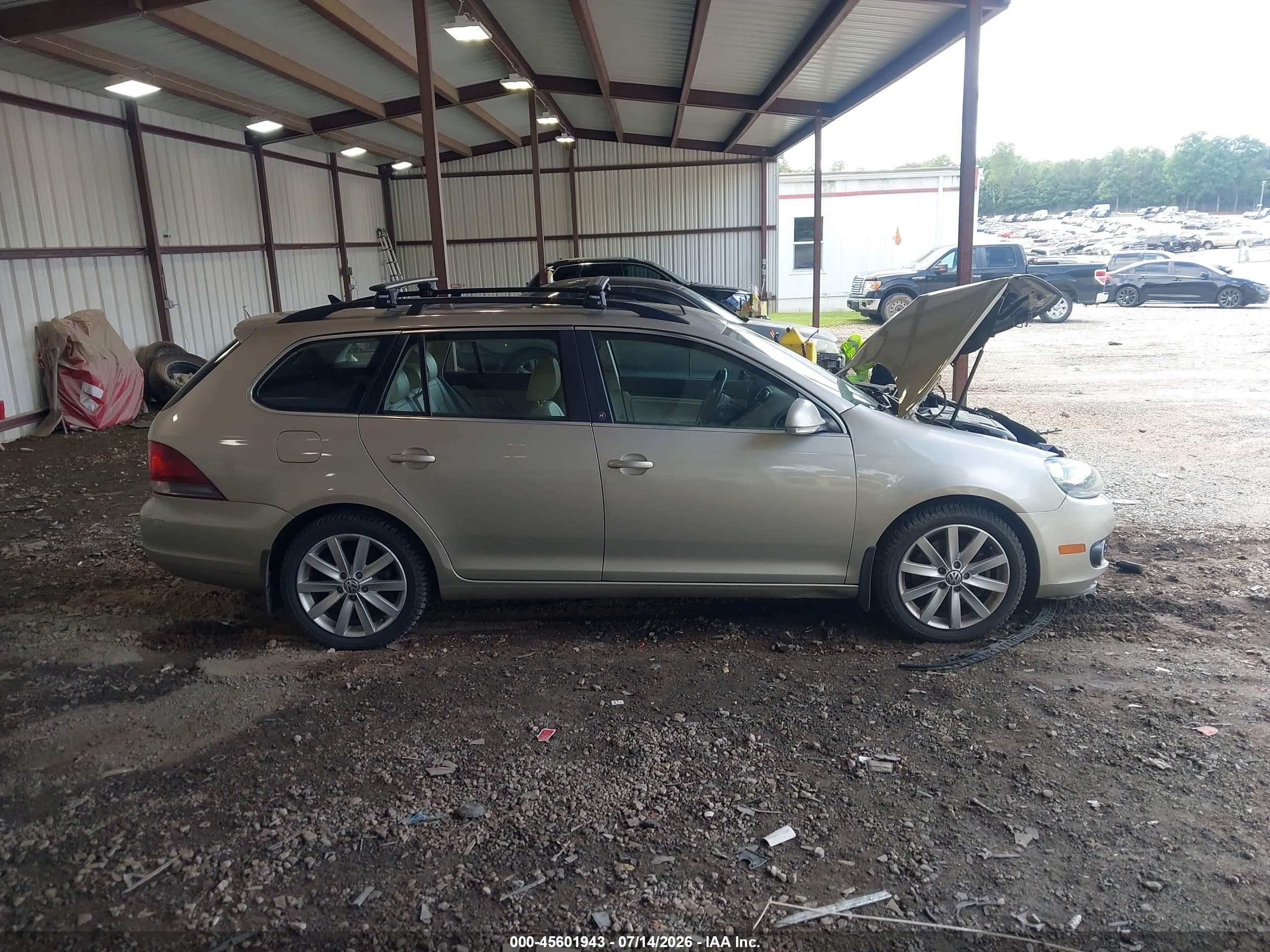 2014 Volkswagen Jetta Sportwagen 2.0l Tdi Tan vin: 3VWPL7AJ4EM625394