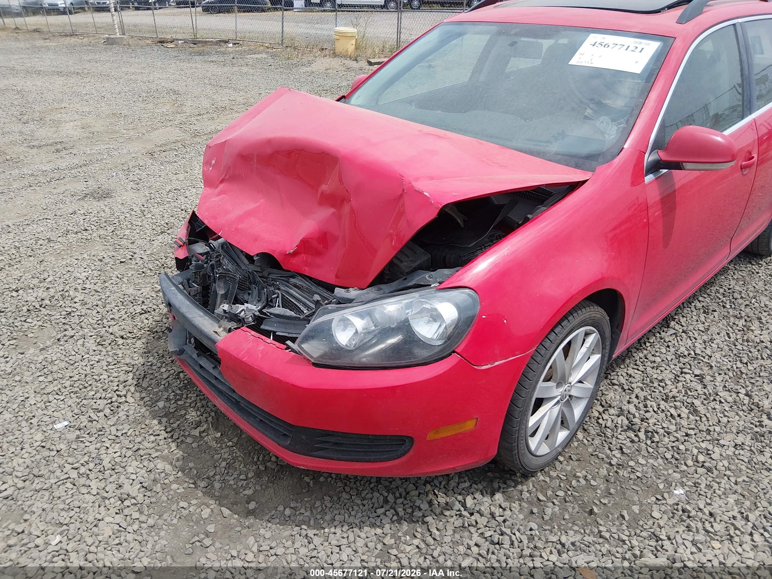 2014 Volkswagen Jetta Sportwagen 2.0l Tdi Red vin: 3VWPL7AJ4EM625489