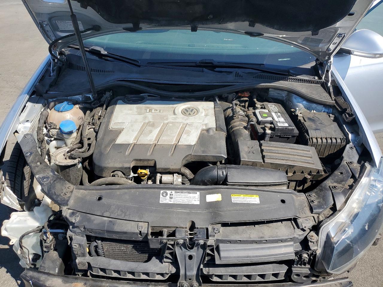 2014 Volkswagen Jetta Tdi Silver vin: 3VWPL7AJ4EM627372