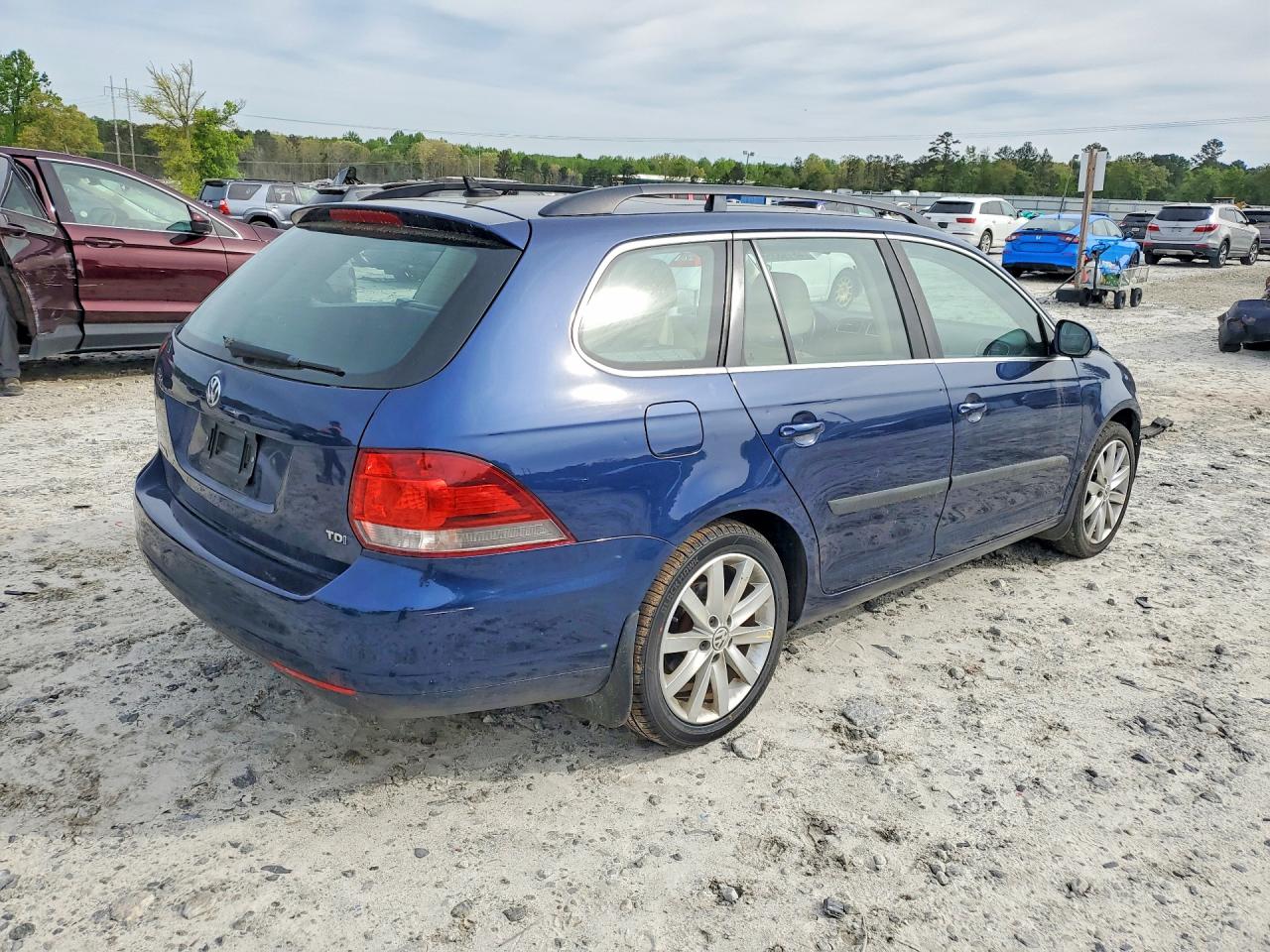 2014 Volkswagen Jetta Tdi Blue vin: 3VWPL7AJ4EM628103