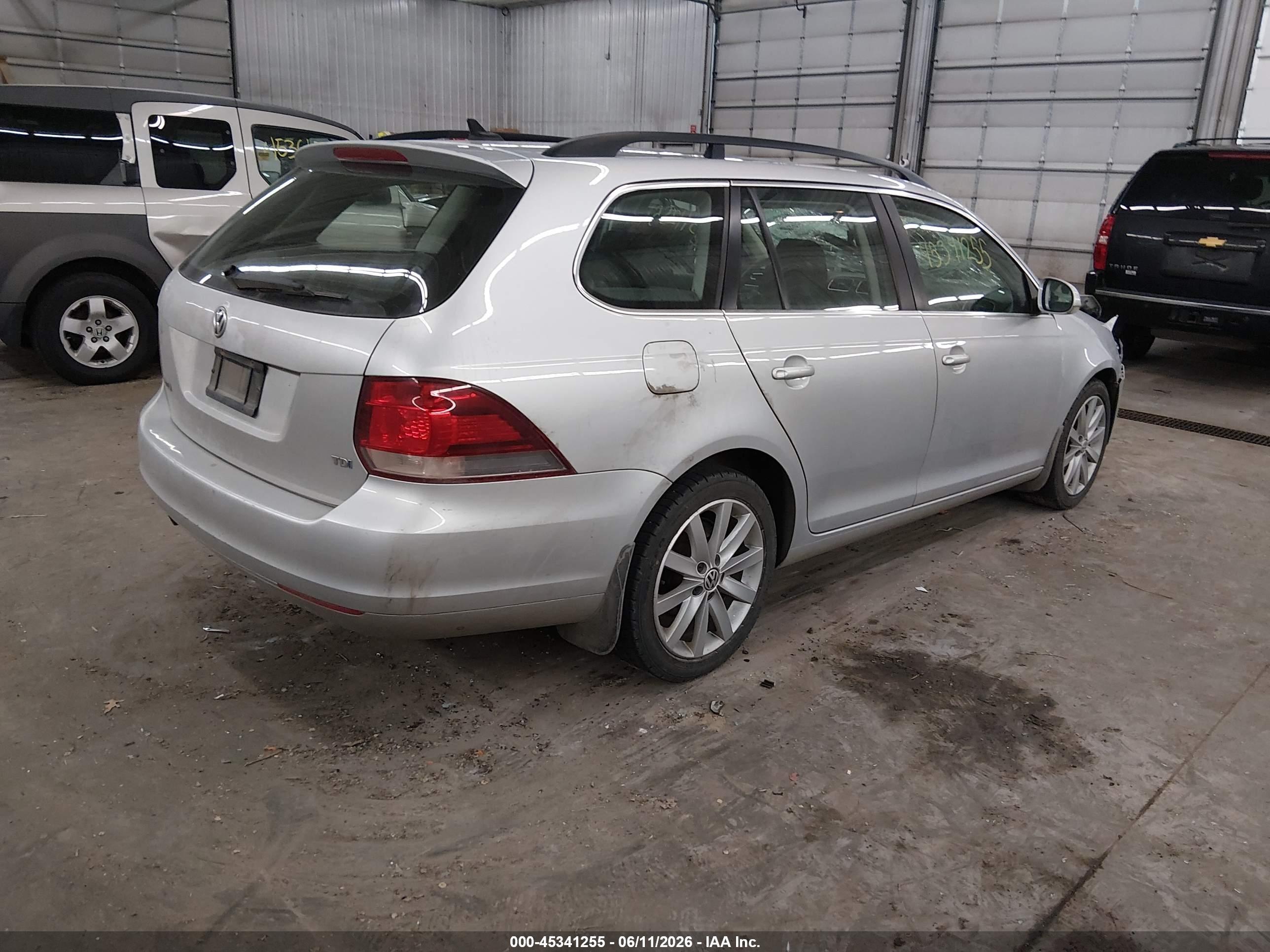2013 Volkswagen Jetta Sportwagen 2.0l Tdi Silver vin: 3VWPL7AJ5DM612250