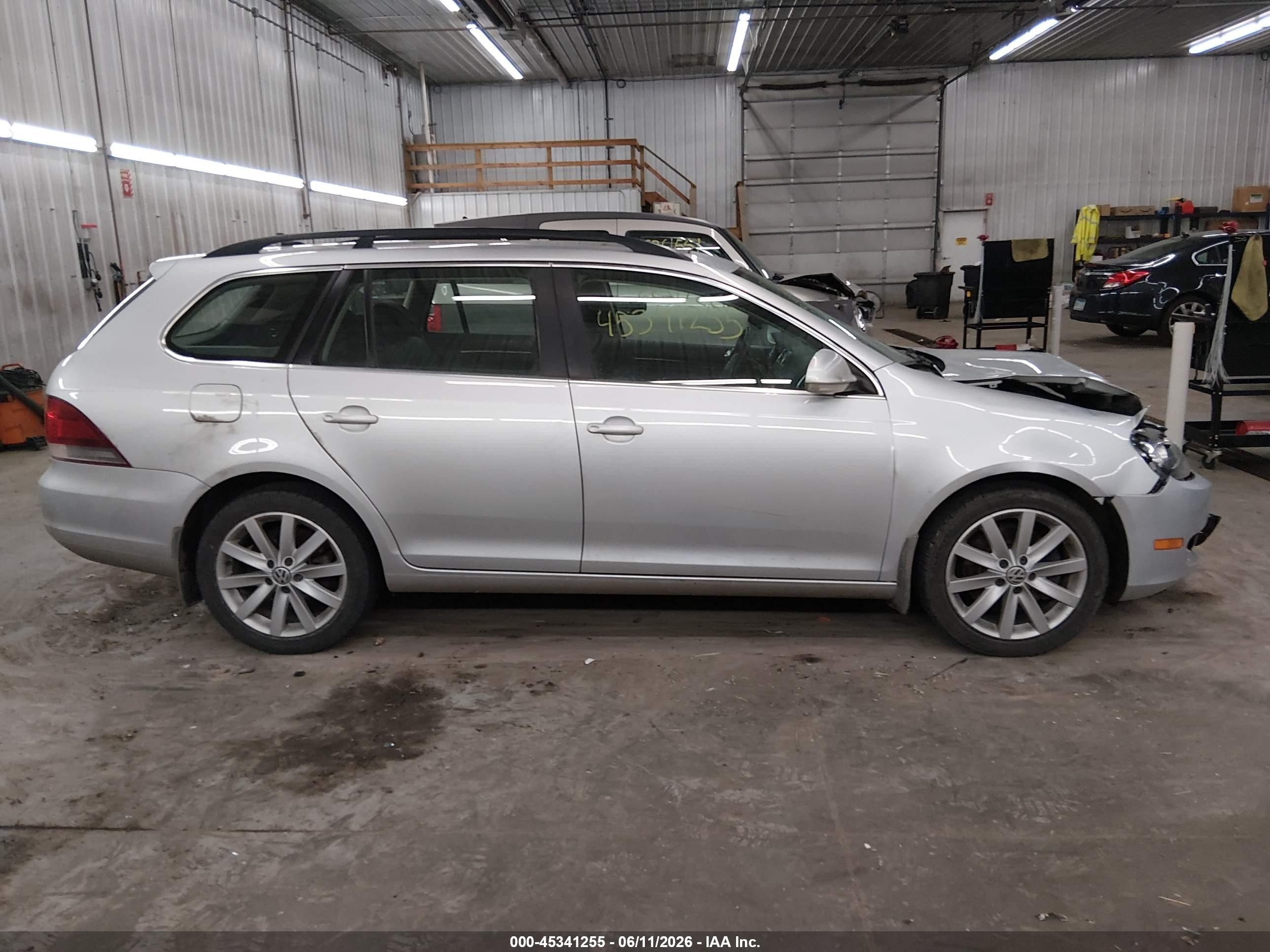 2013 Volkswagen Jetta Sportwagen 2.0l Tdi Silver vin: 3VWPL7AJ5DM612250