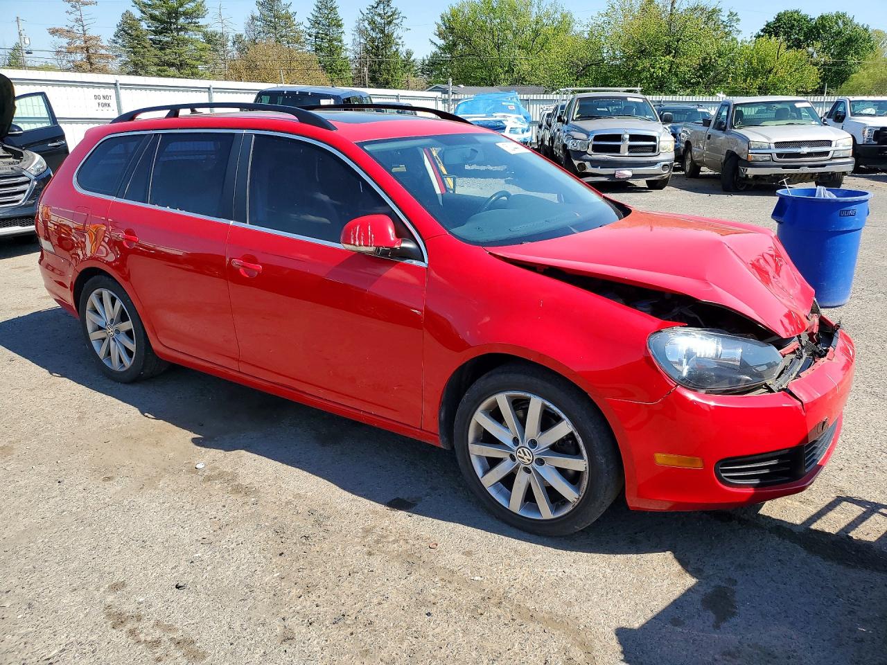 2013 Volkswagen Jetta Tdi Red vin: 3VWPL7AJ5DM635298
