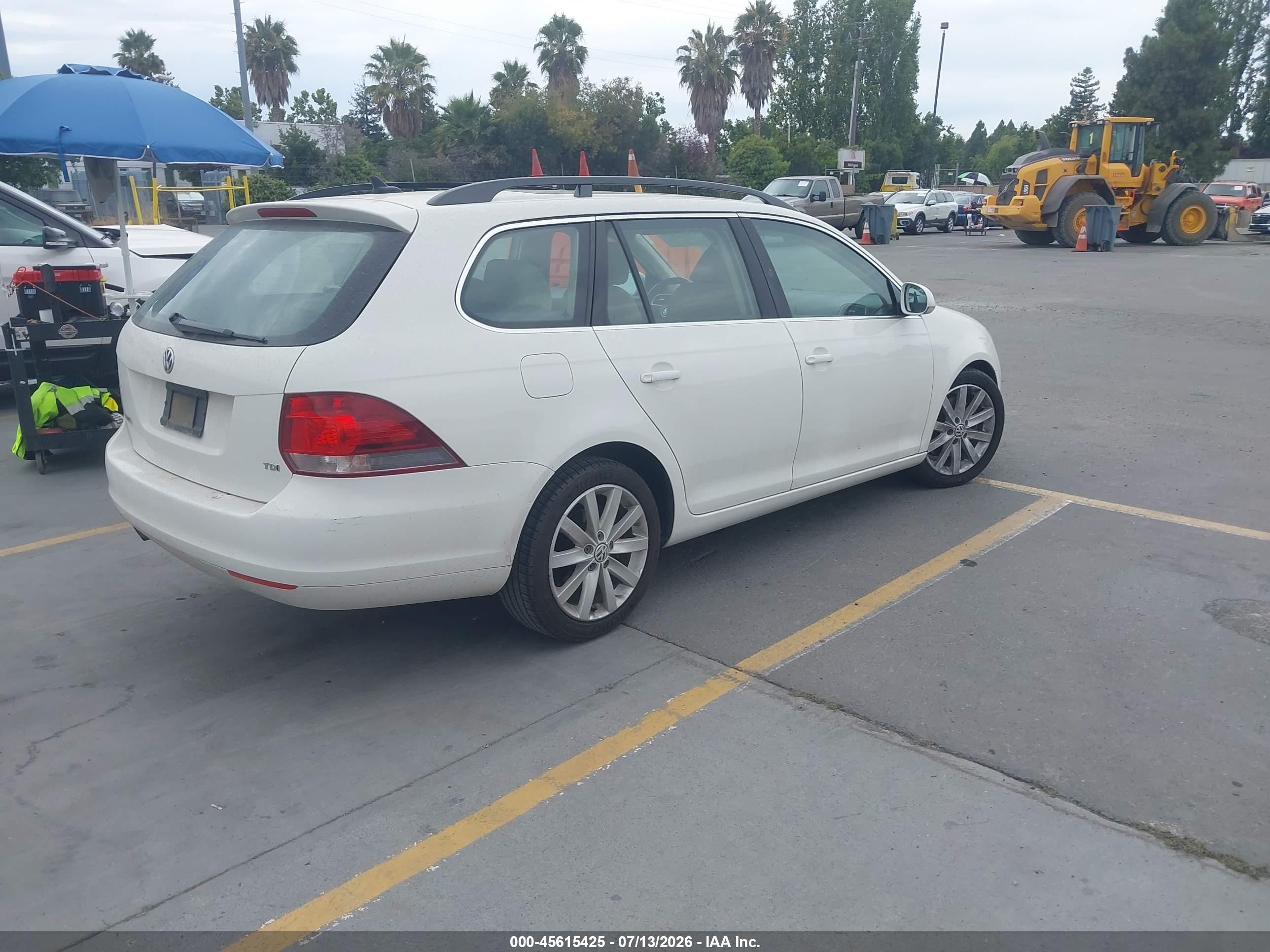 2013 Volkswagen Jetta Sportwagen 2.0l Tdi Белый vin: 3VWPL7AJ5DM694478