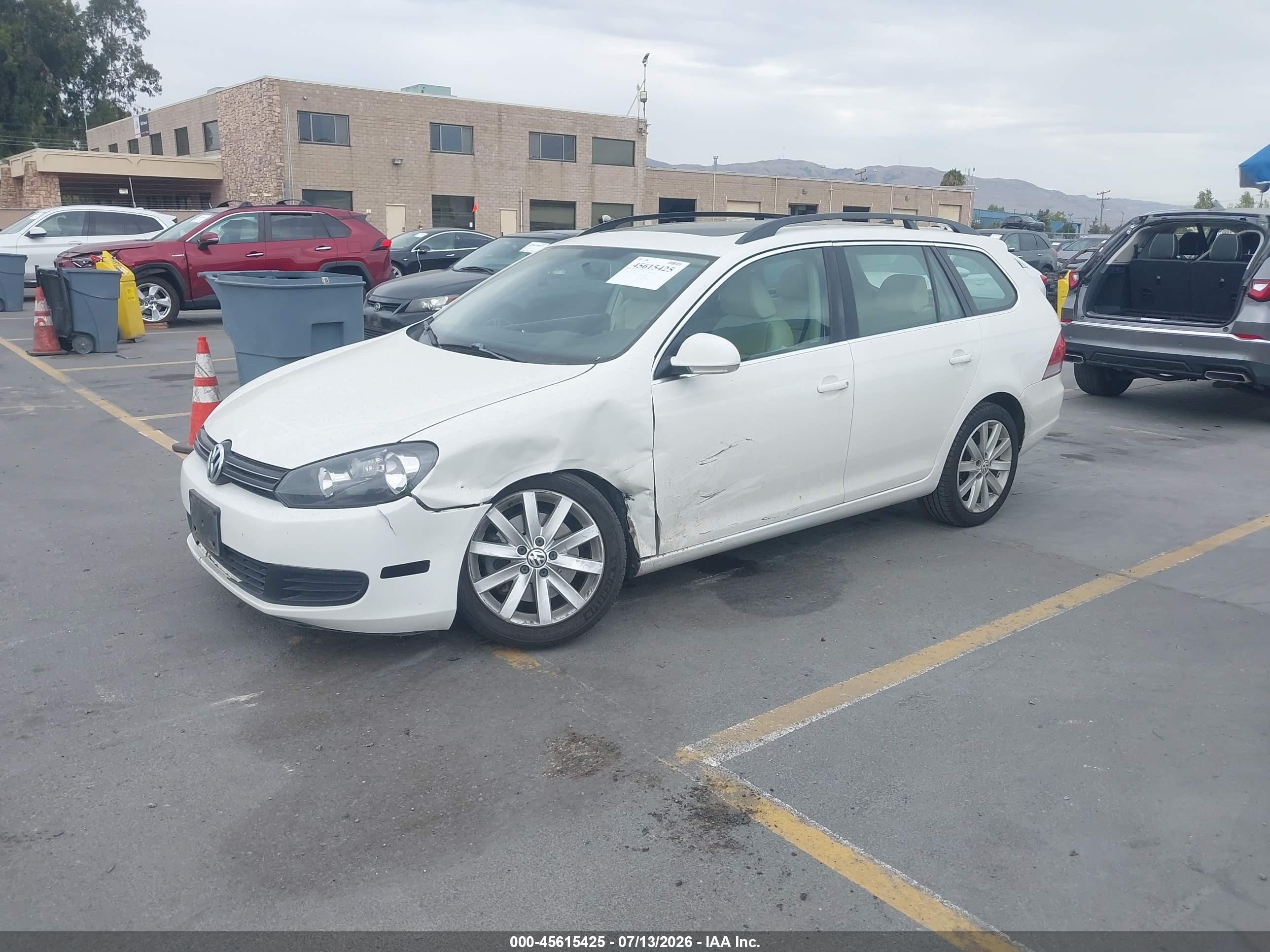 2013 Volkswagen Jetta Sportwagen 2.0l Tdi Белый vin: 3VWPL7AJ5DM694478
