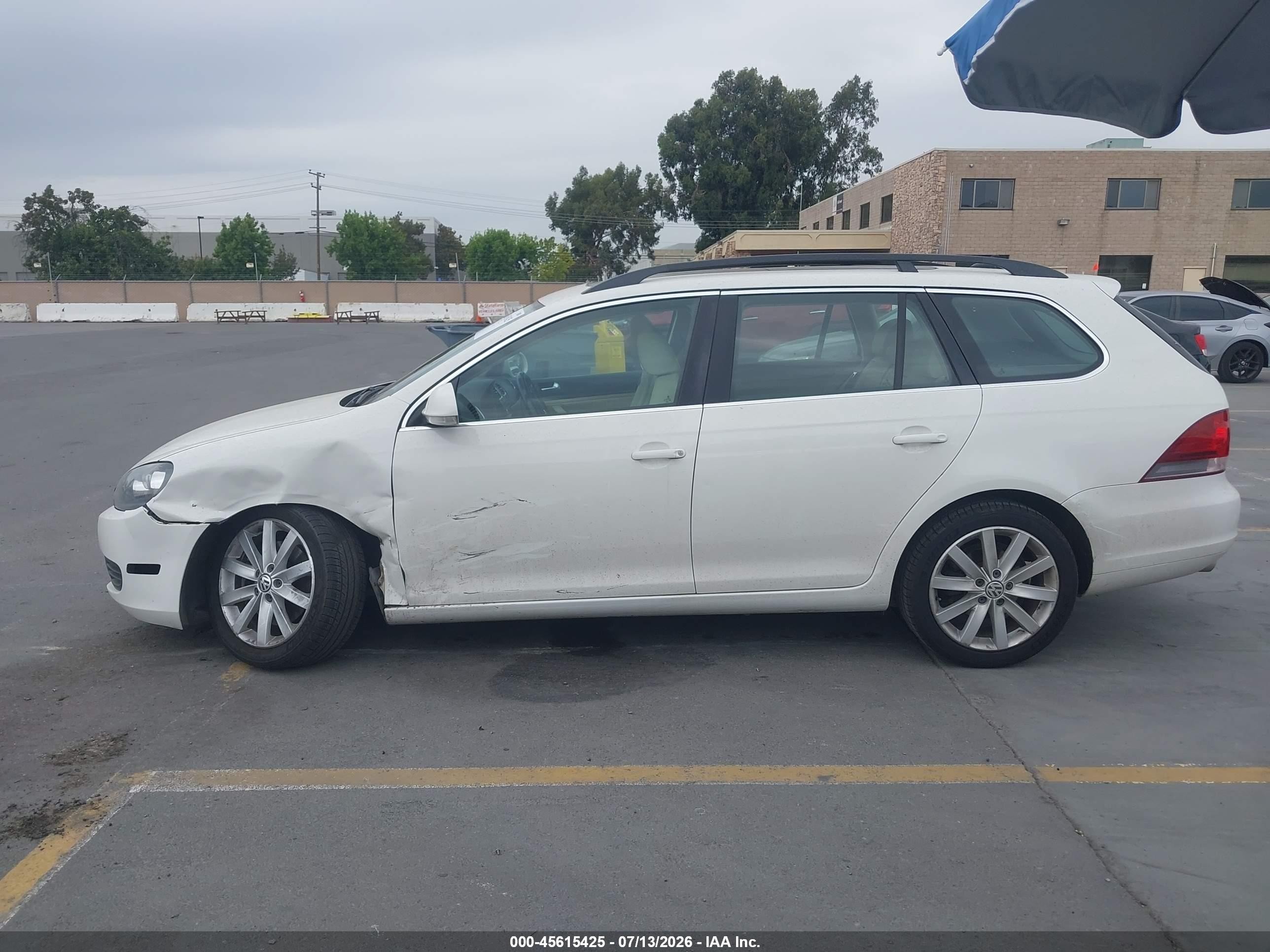 2013 Volkswagen Jetta Sportwagen 2.0l Tdi Белый vin: 3VWPL7AJ5DM694478