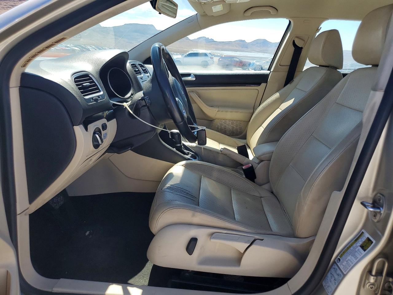 2014 Volkswagen Jetta Tdi Gold vin: 3VWPL7AJ5EM607809