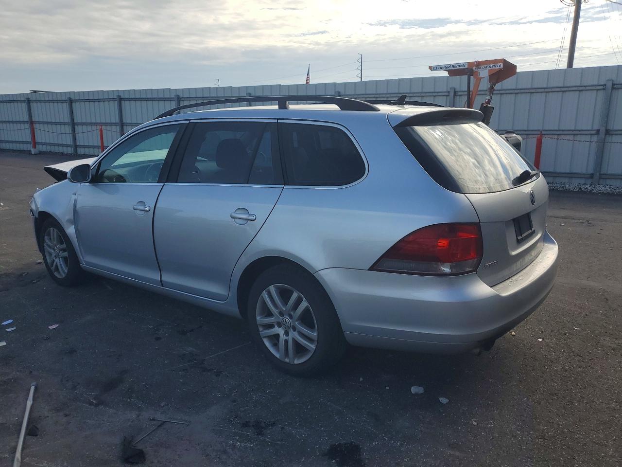 2014 Volkswagen Jetta Tdi Silver vin: 3VWPL7AJ5EM608359