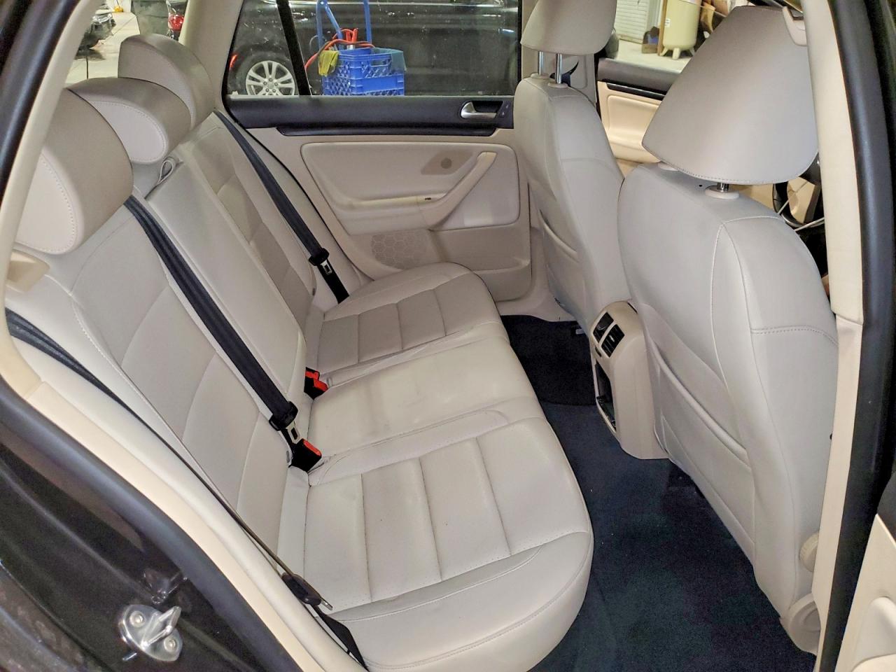 2014 Volkswagen Jetta Tdi Black vin: 3VWPL7AJ5EM619443