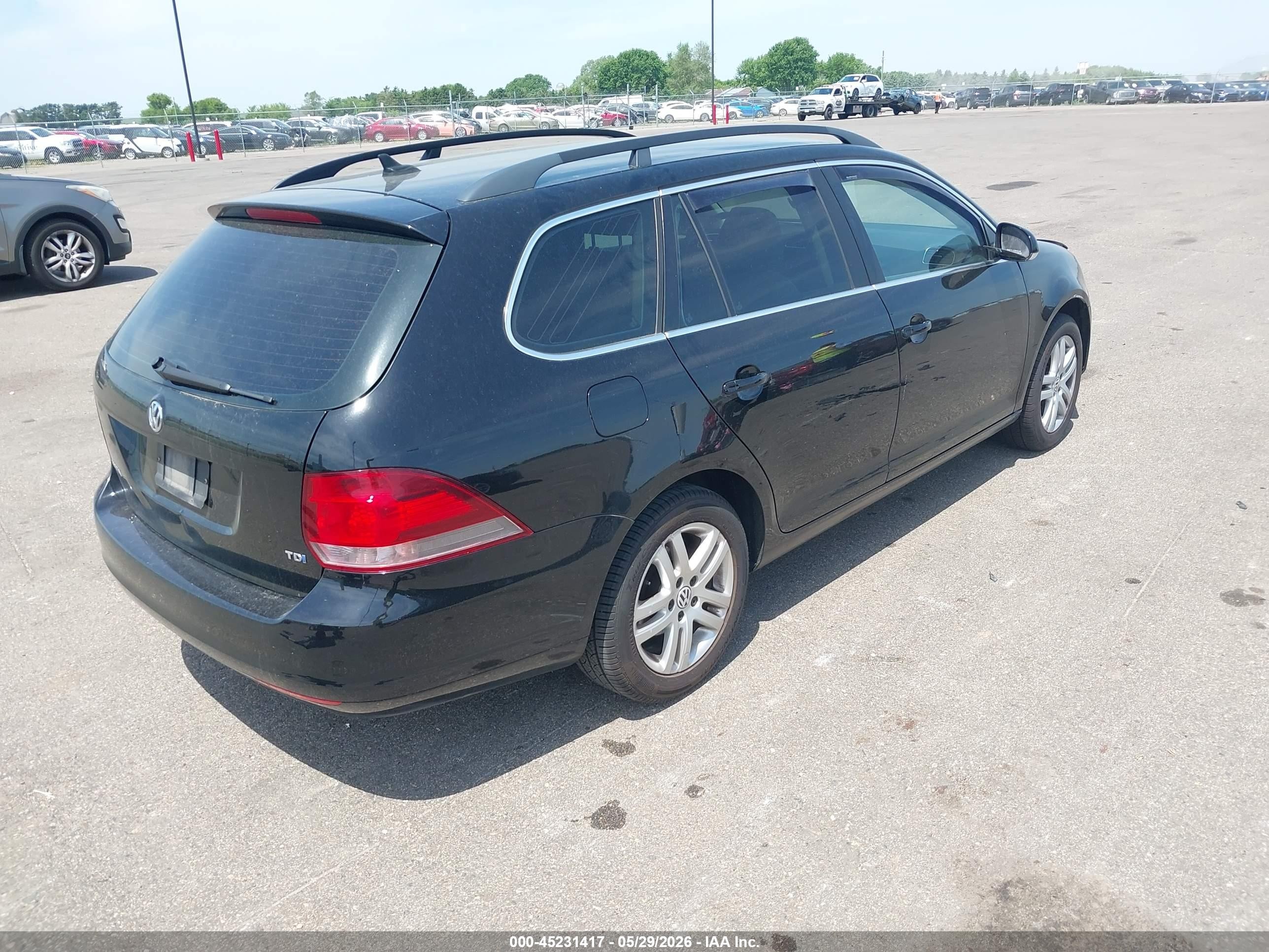 2011 Volkswagen Jetta Sportwagen 2.0l Tdi Black vin: 3VWPL7AJ6BM662328