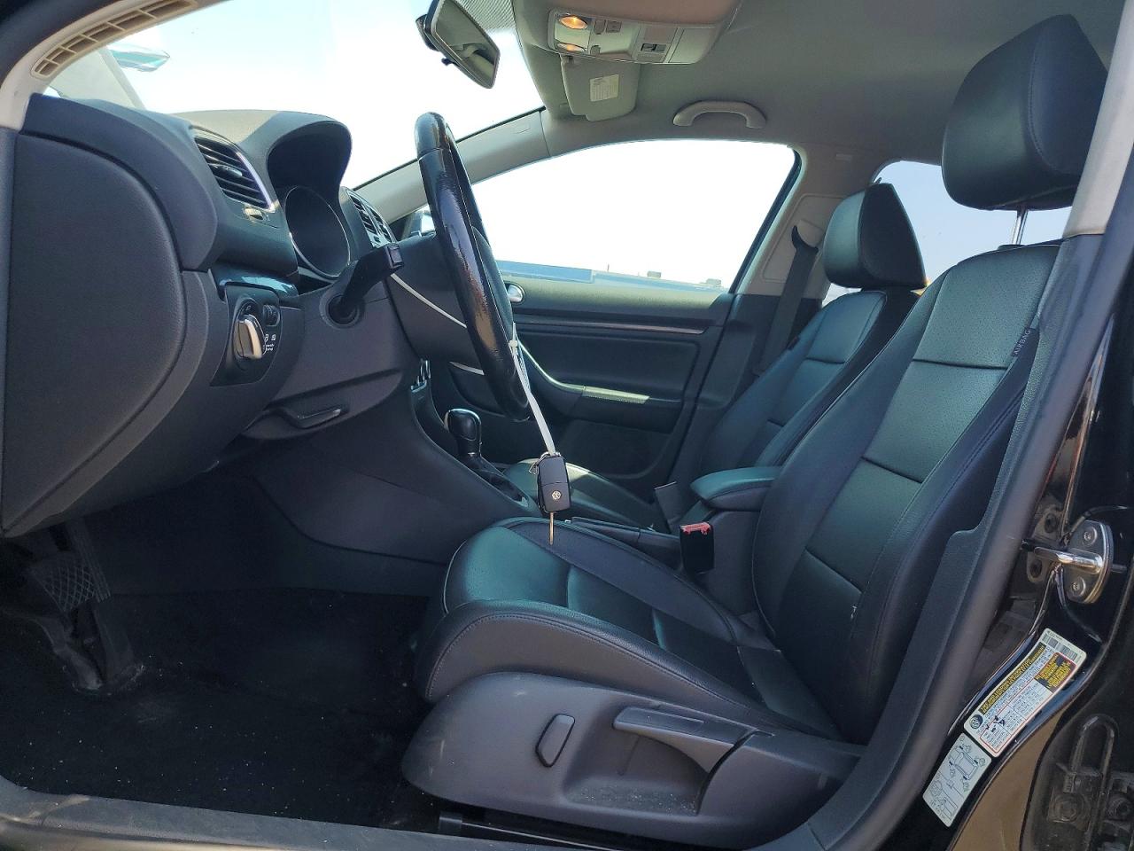2011 Volkswagen Jetta Tdi Черный vin: 3VWPL7AJ6BM667013