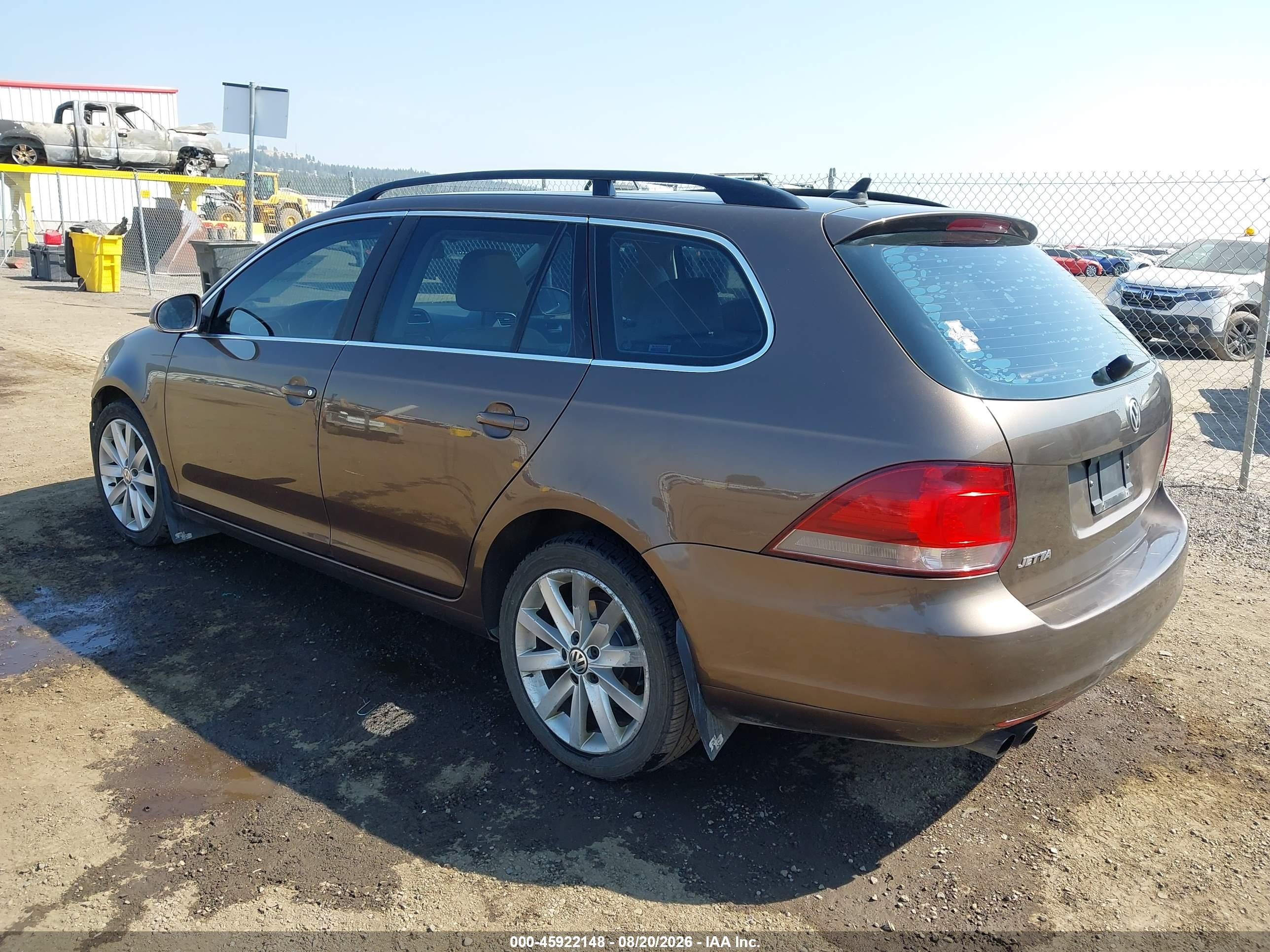 2013 Volkswagen Jetta Sportwagen 2.0l Tdi Brown vin: 3VWPL7AJ6DM620132