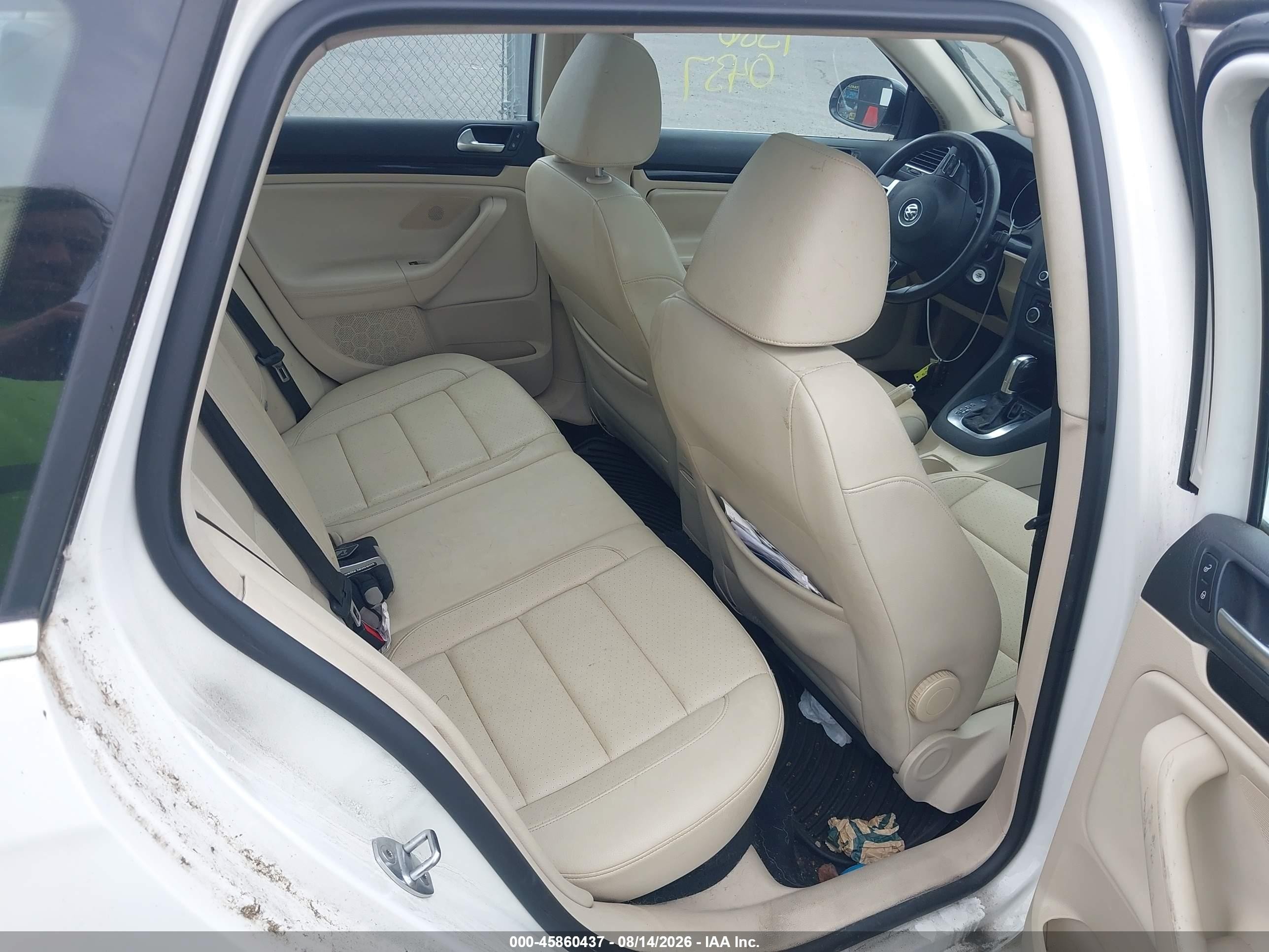 2013 Volkswagen Jetta Sportwagen 2.0l Tdi White vin: 3VWPL7AJ6DM620602