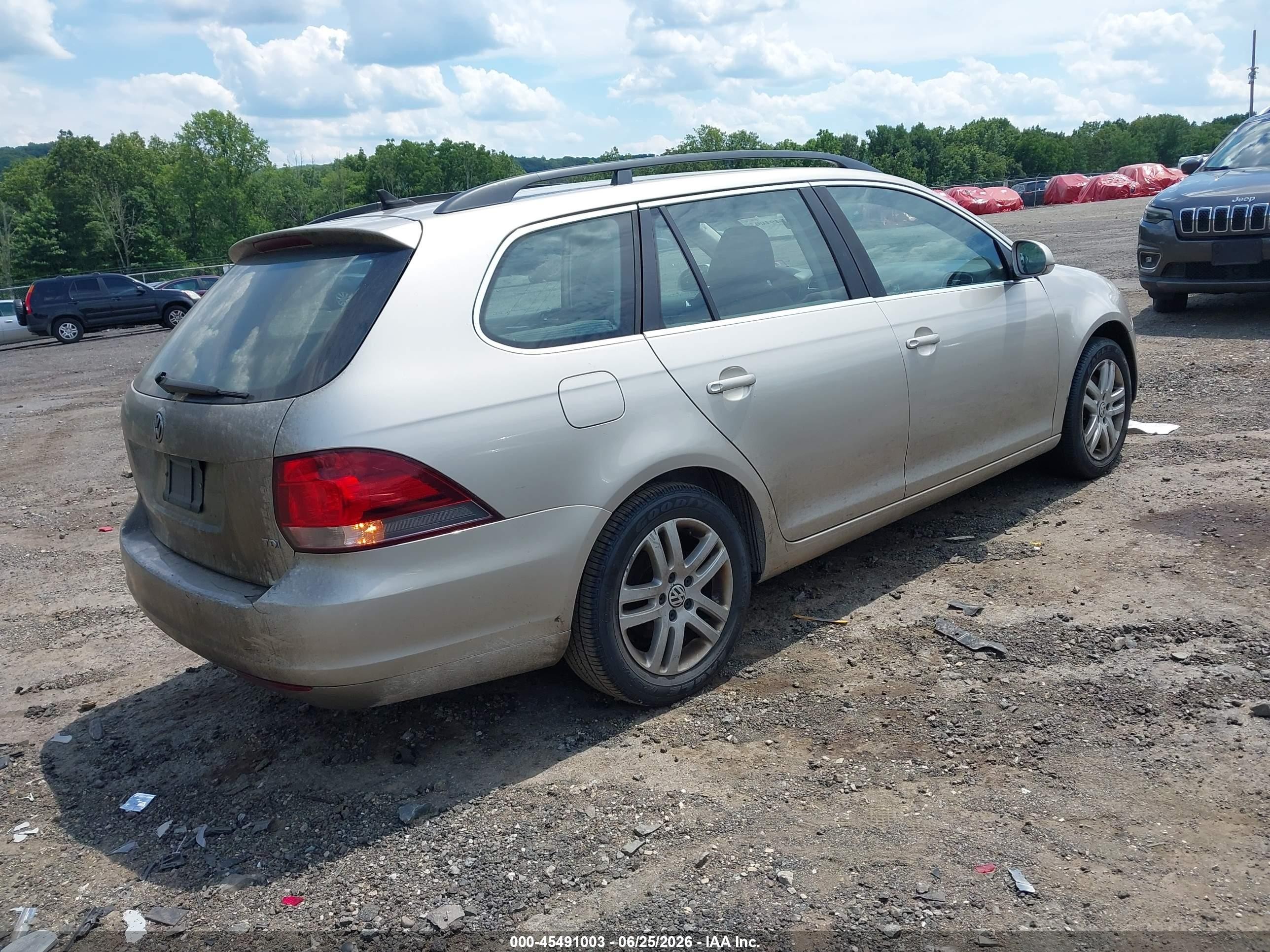 2013 Volkswagen Jetta Sportwagen 2.0l Tdi Tan vin: 3VWPL7AJ6DM632426