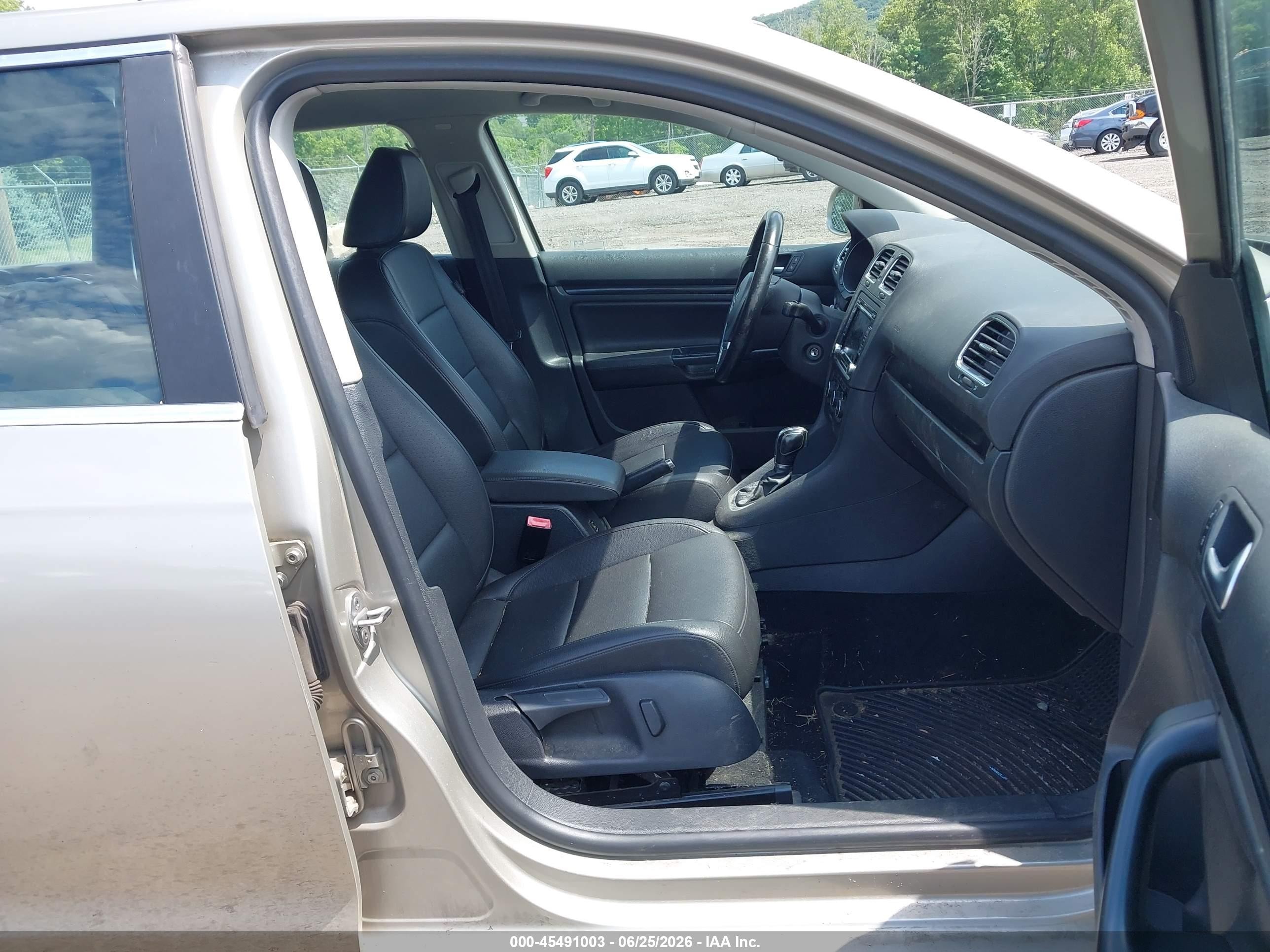 2013 Volkswagen Jetta Sportwagen 2.0l Tdi Tan vin: 3VWPL7AJ6DM632426