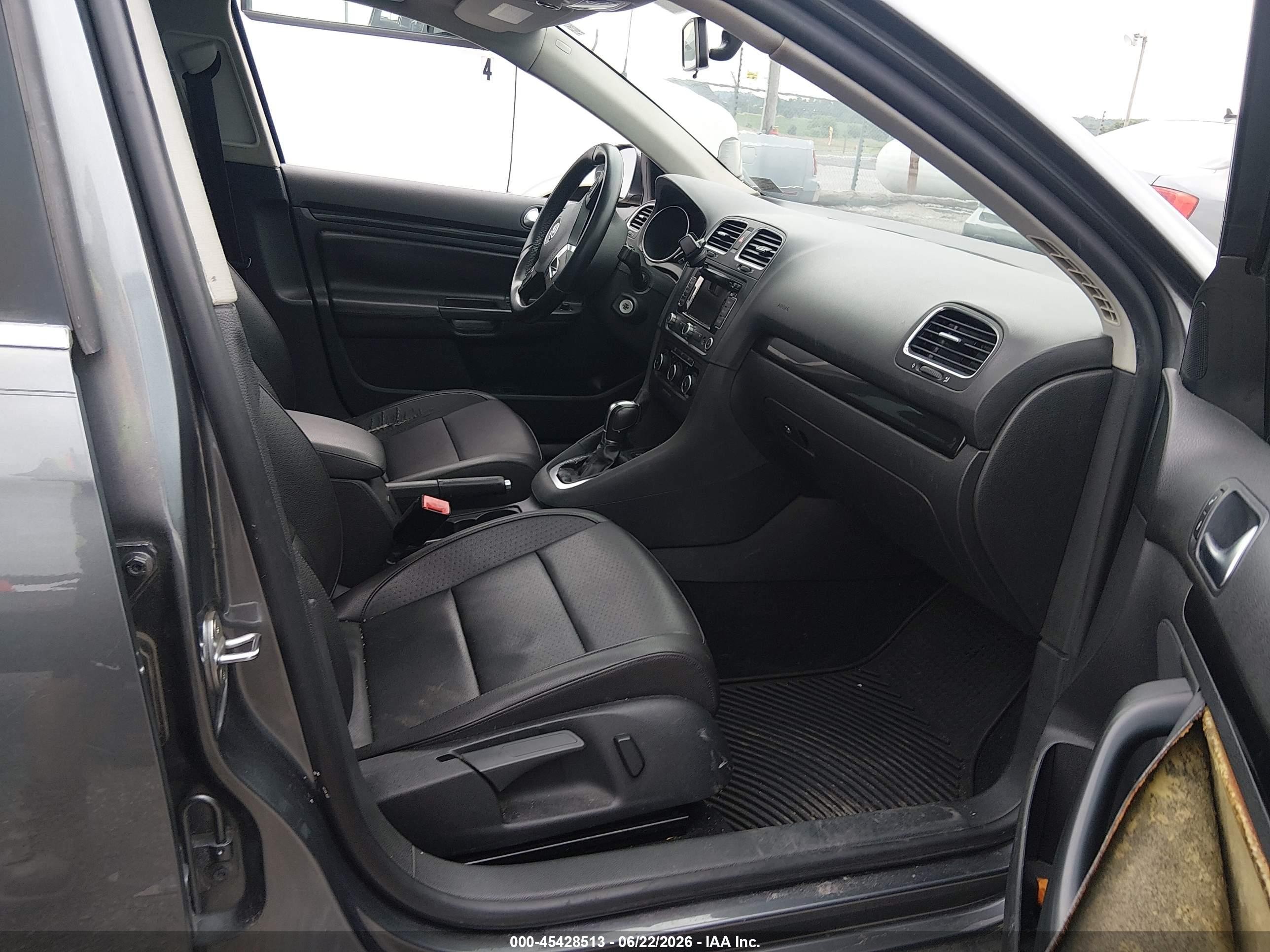 2013 Volkswagen Jetta Sportwagen 2.0l Tdi Серый vin: 3VWPL7AJ6DM640381