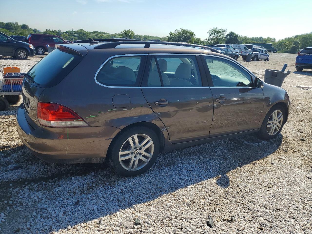 2013 Volkswagen Jetta Tdi Brown vin: 3VWPL7AJ6DM672635