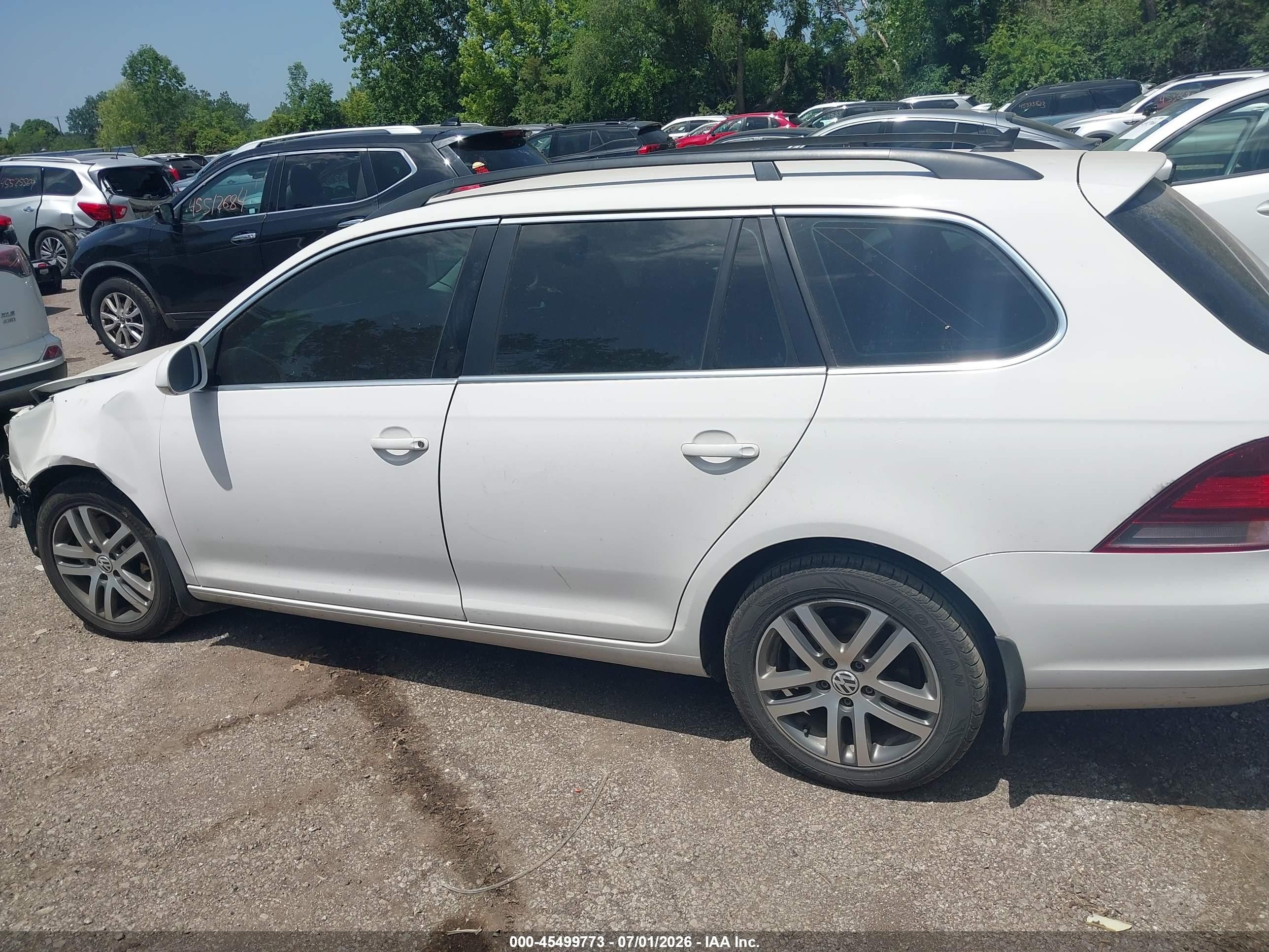 2012 Volkswagen Jetta Sportwagen 2.0l Tdi White vin: 3VWPL7AJ7CM636502