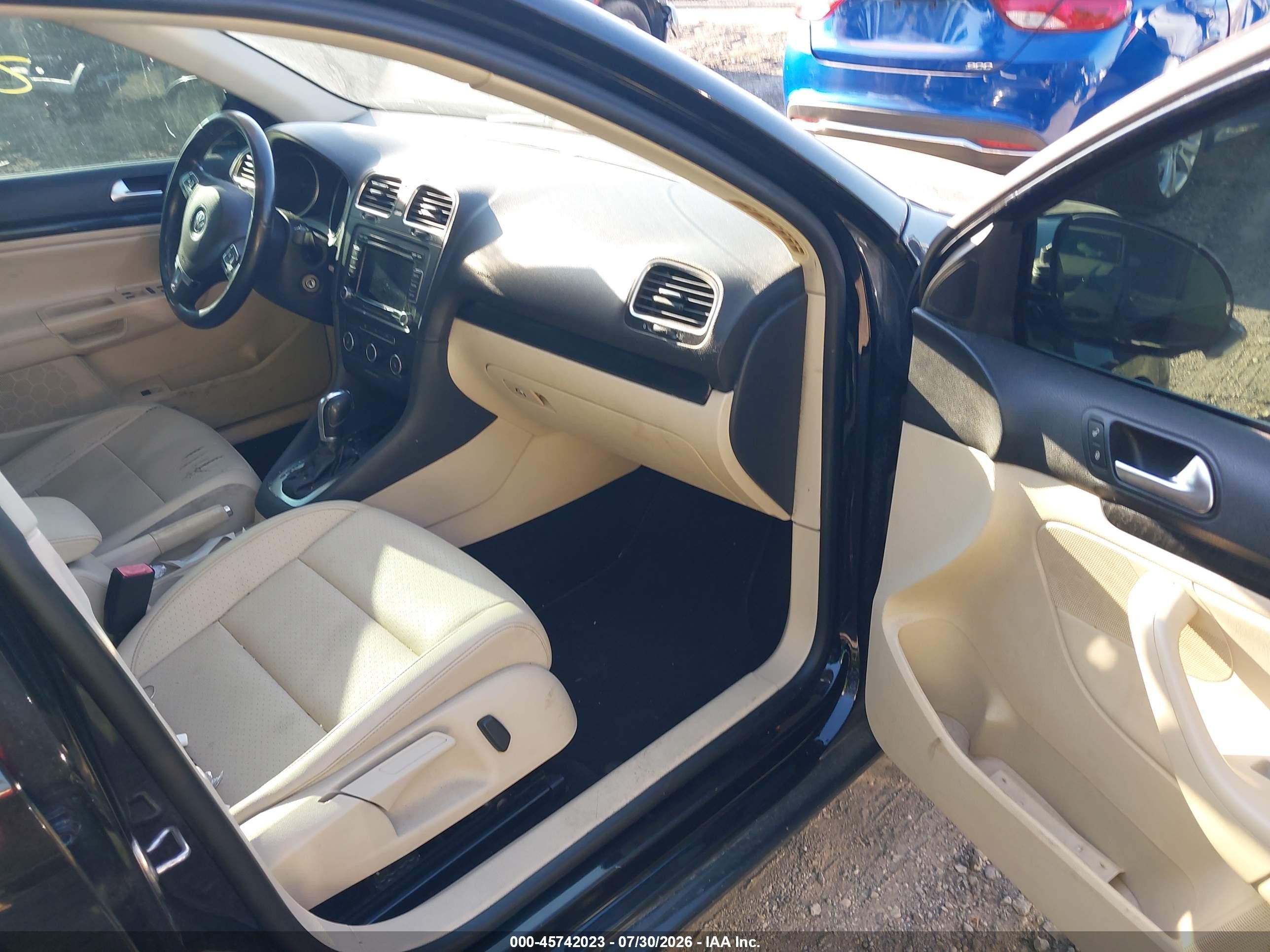2012 Volkswagen Jetta Sportwagen 2.0l Tdi Черный vin: 3VWPL7AJ7CM672979