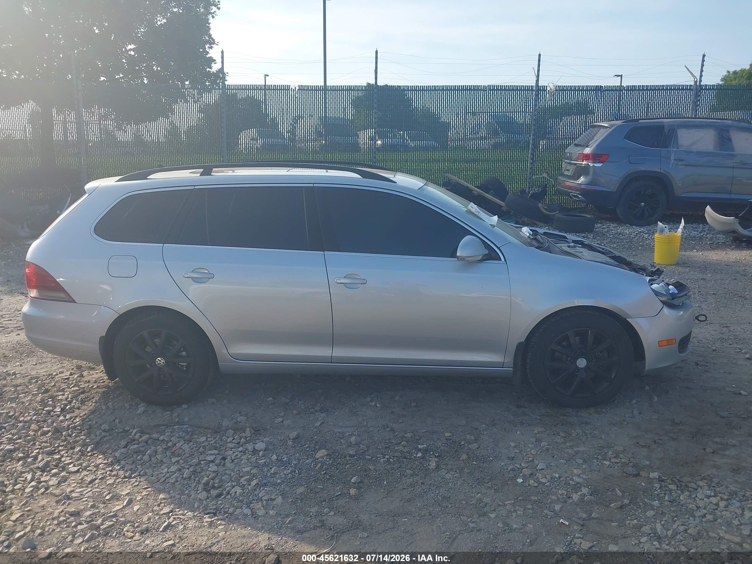 2012 Volkswagen Jetta Sportwagen 2.0l Tdi Silver vin: 3VWPL7AJ7CM674439