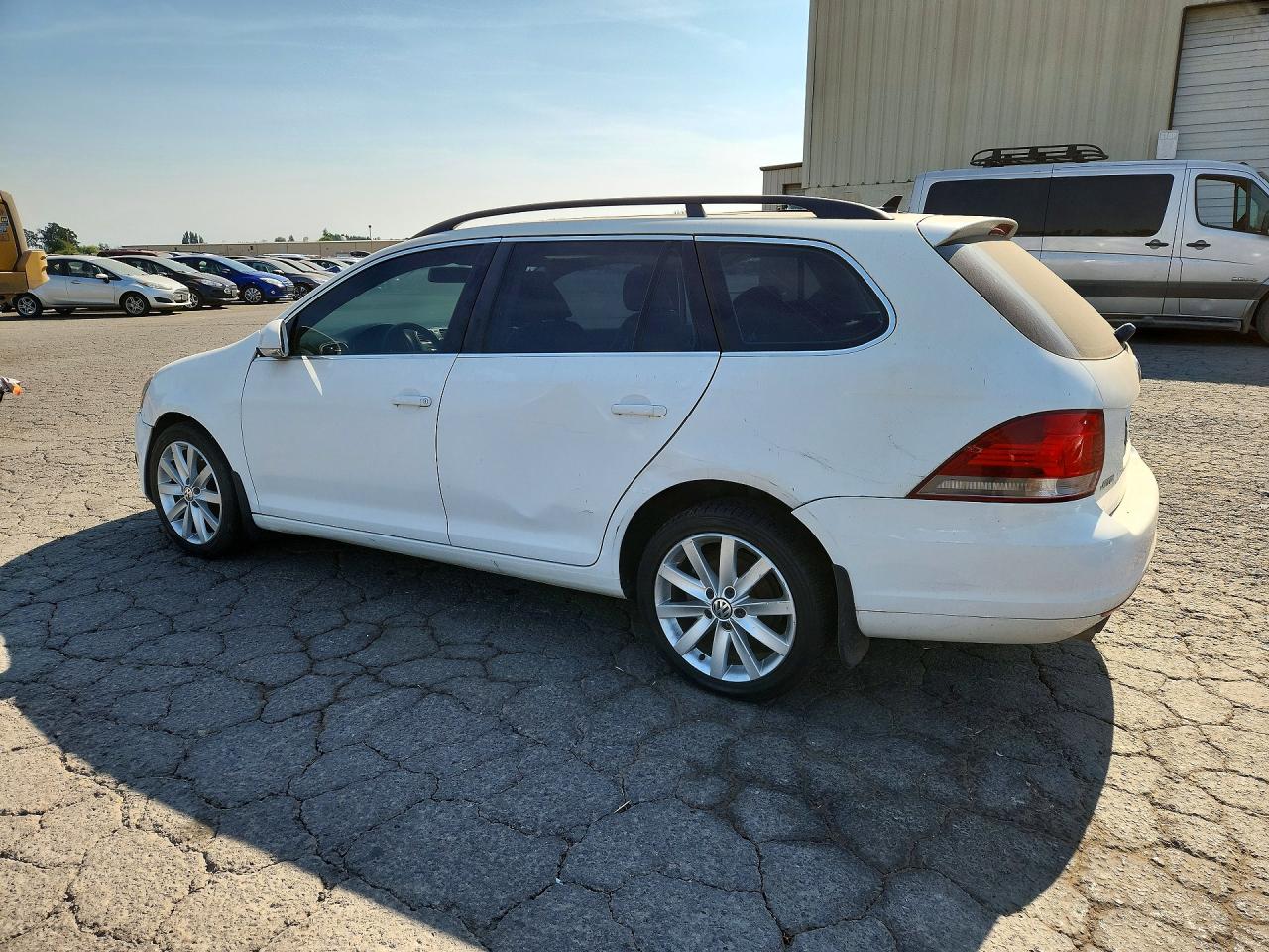 2012 Volkswagen Jetta Tdi White vin: 3VWPL7AJ7CM686140