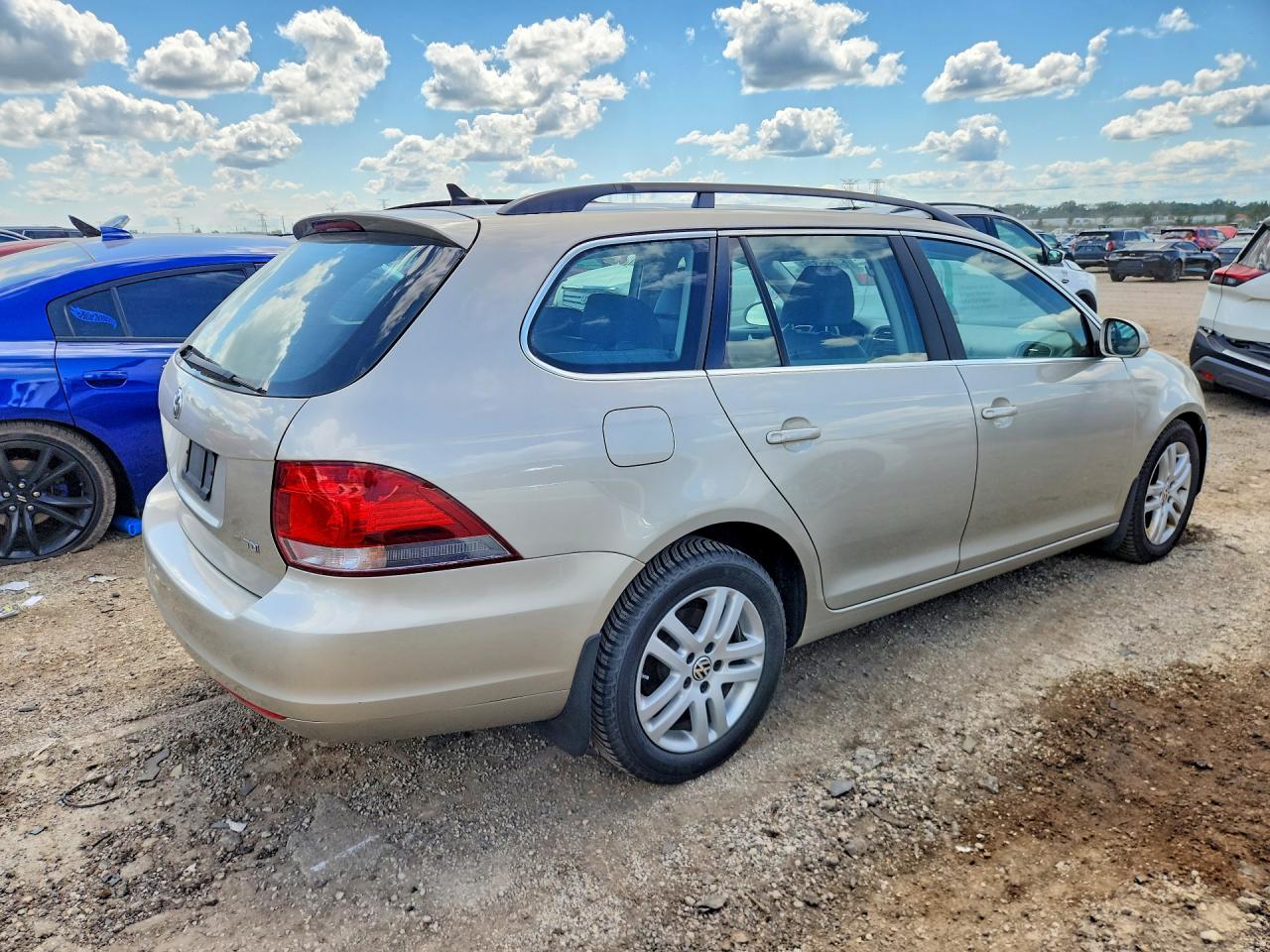 2012 Volkswagen Jetta Tdi Cream vin: 3VWPL7AJ7CM692049