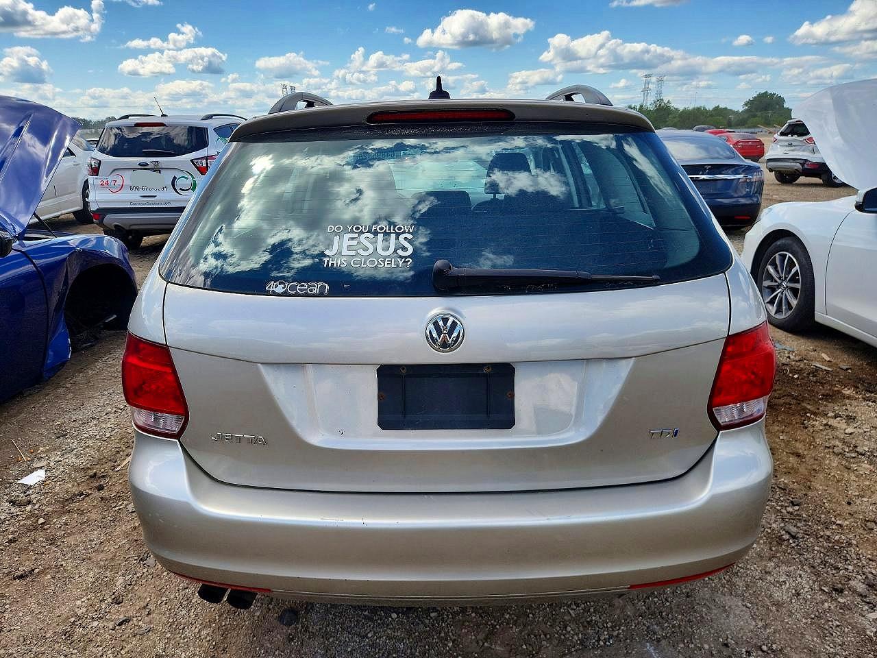 2012 Volkswagen Jetta Tdi Cream vin: 3VWPL7AJ7CM692049