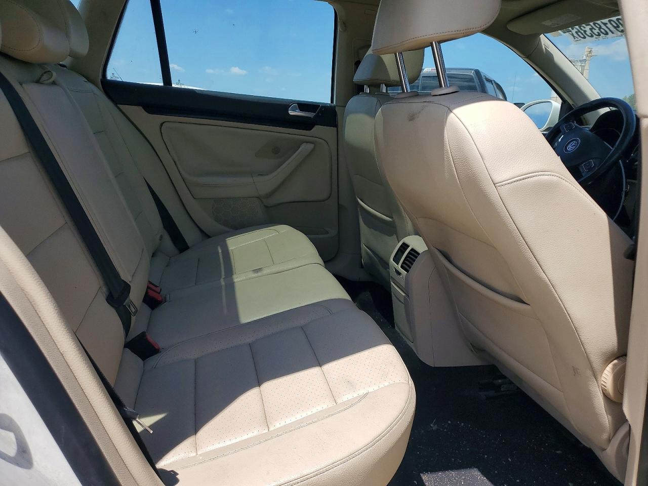 2013 Volkswagen Jetta Tdi White vin: 3VWPL7AJ7DM622620