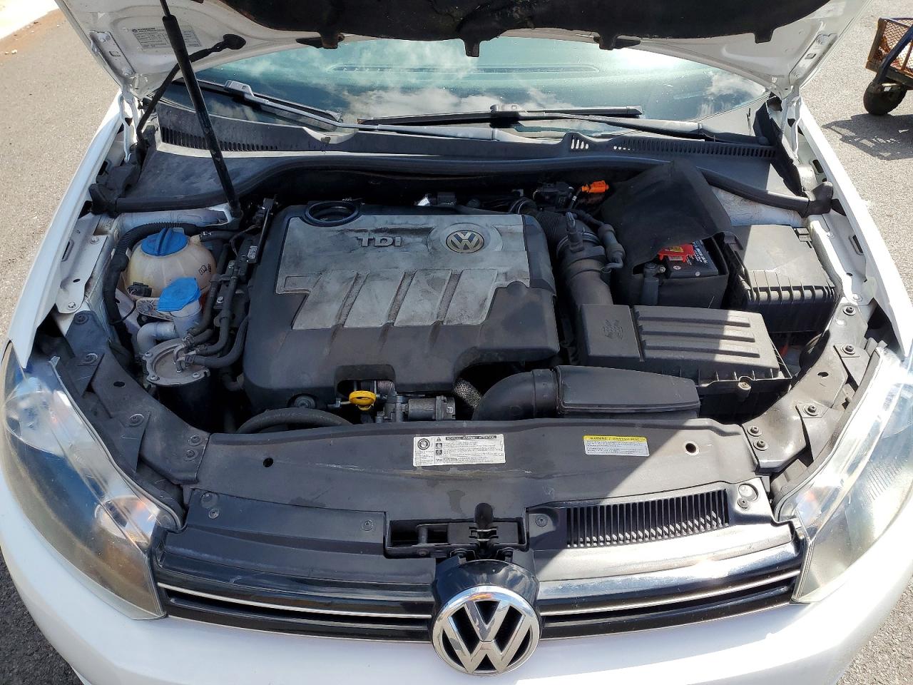 2014 Volkswagen Jetta Tdi Белый vin: 3VWPL7AJ7EM610257