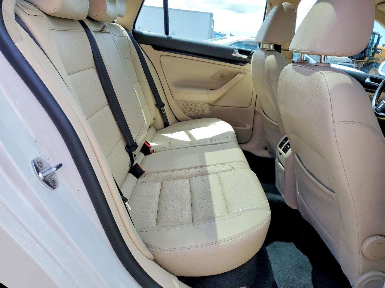 2014 Volkswagen Jetta Tdi Белый vin: 3VWPL7AJ7EM610257