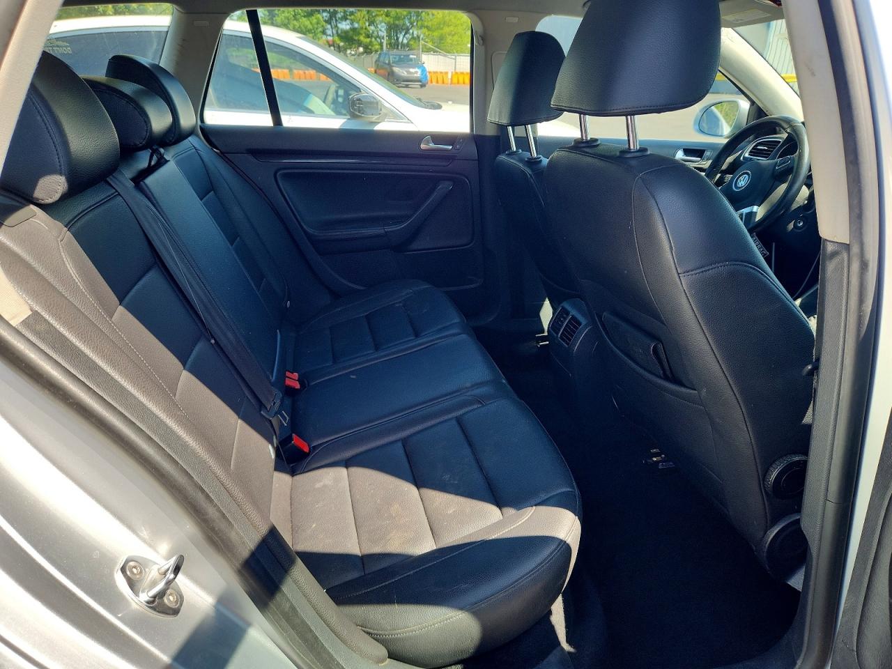 2012 Volkswagen Jetta Tdi Серебряный vin: 3VWPL7AJ8CM607039
