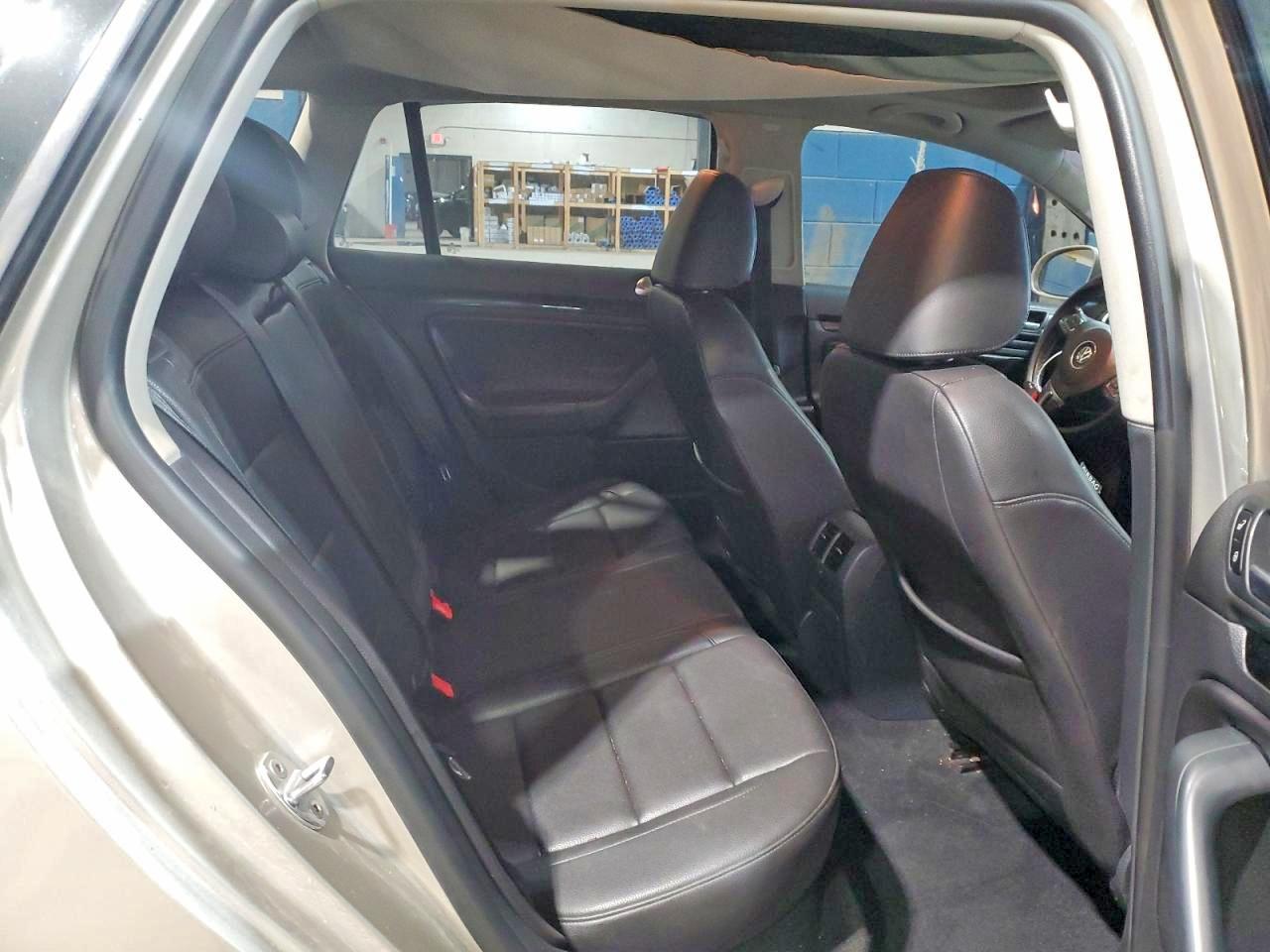 2013 Volkswagen Jetta Tdi Tan vin: 3VWPL7AJ8DM621427