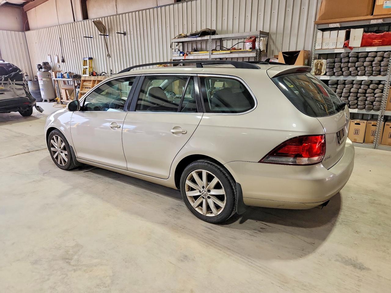 2013 Volkswagen Jetta Tdi Beige vin: 3VWPL7AJ8DM637479