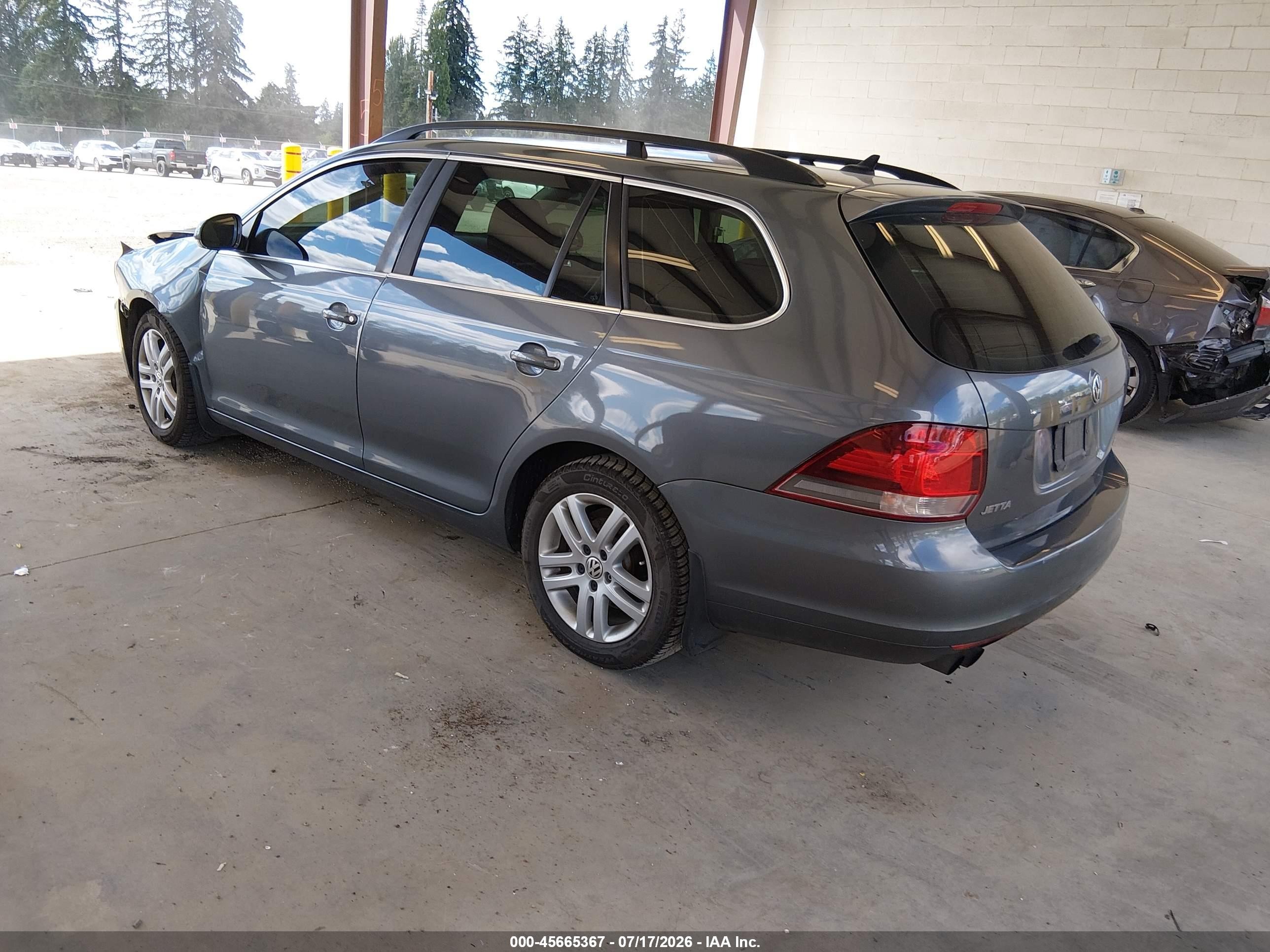 2013 Volkswagen Jetta Sportwagen 2.0l Tdi Синий vin: 3VWPL7AJ8DM662592