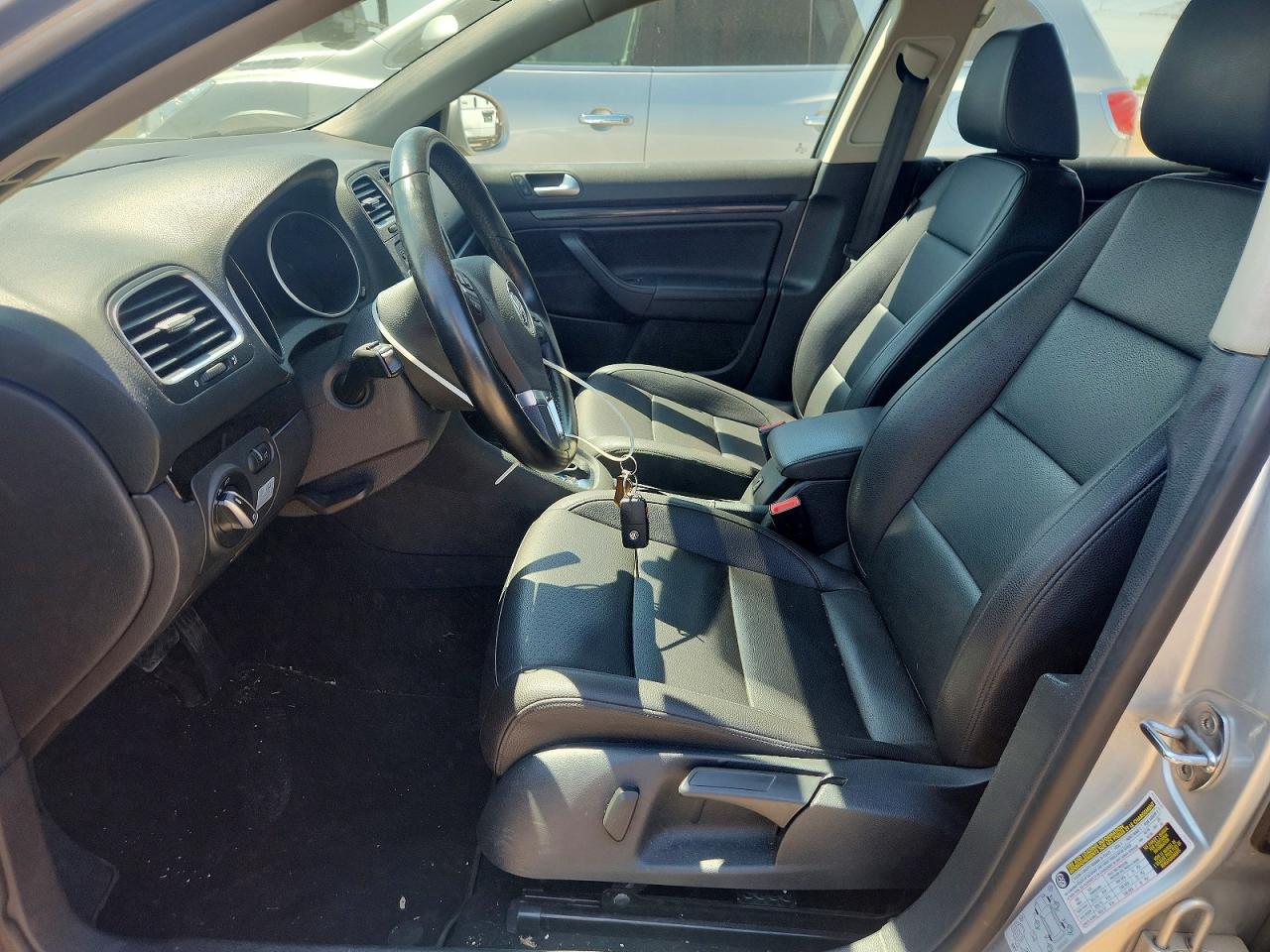 2014 Volkswagen Jetta Tdi Silver vin: 3VWPL7AJ8EM617976