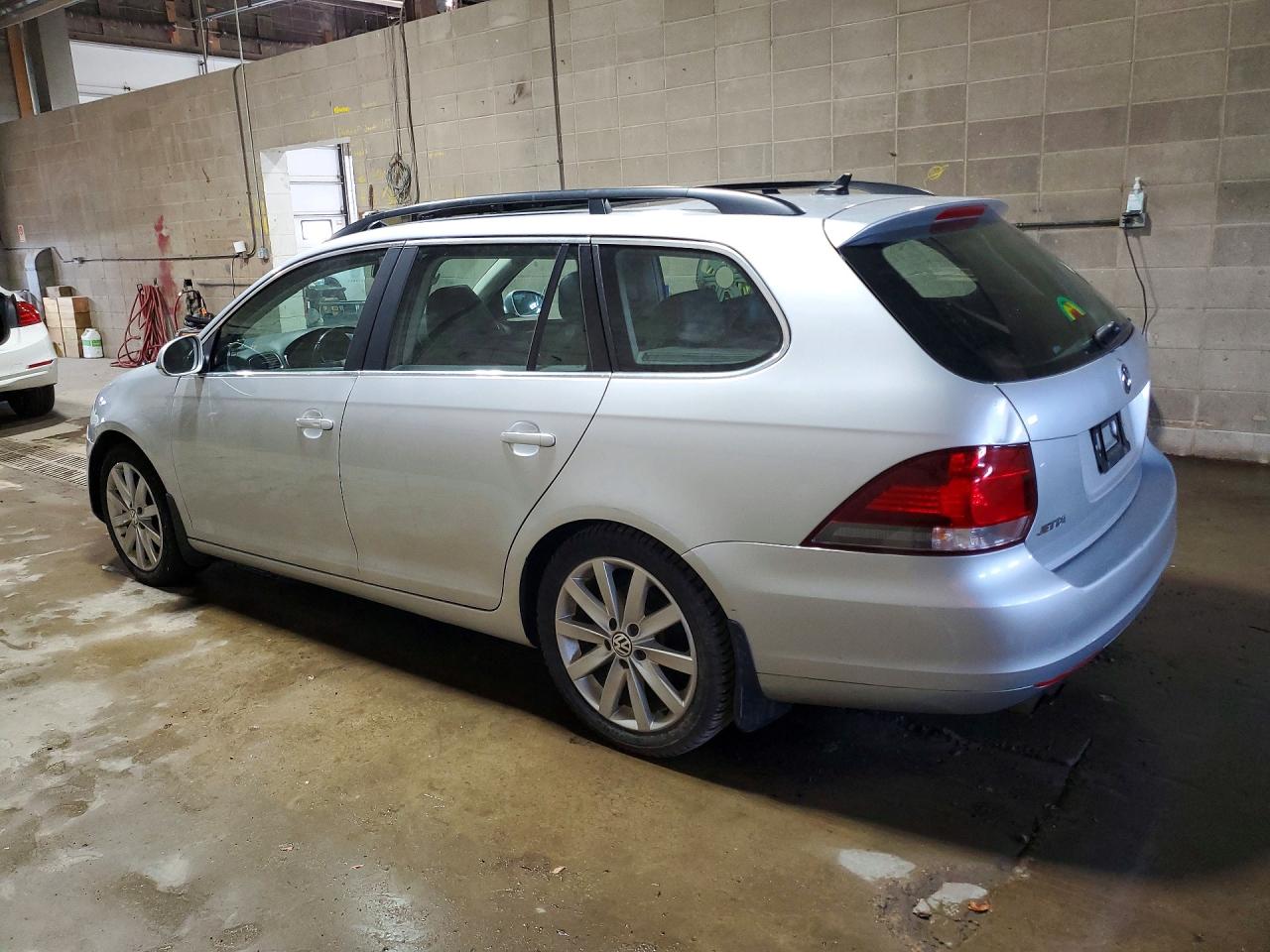2014 Volkswagen Jetta Tdi Silver vin: 3VWPL7AJ8EM623647