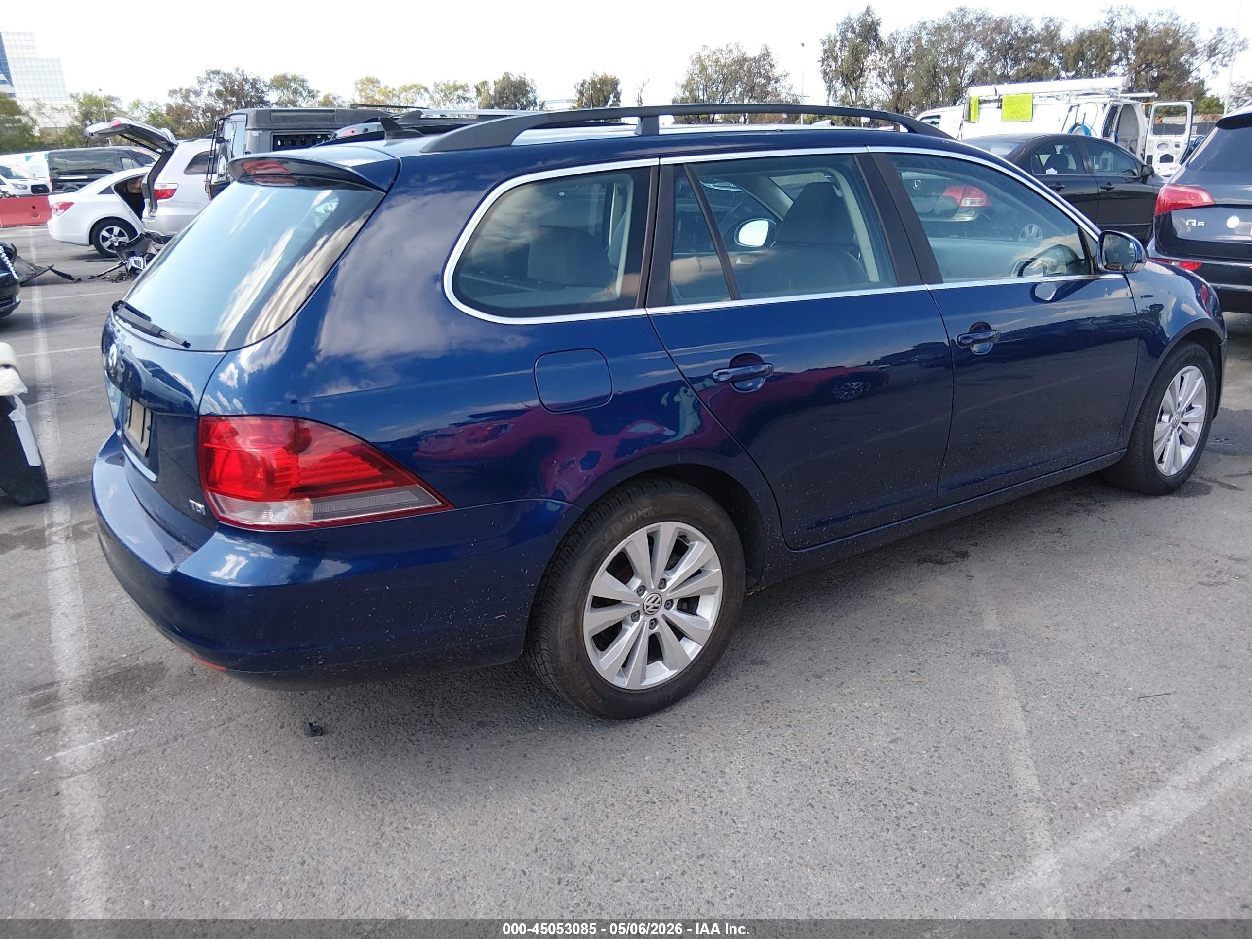 2011 Volkswagen Jetta Sportwagen 2.0l Tdi Blue vin: 3VWPL7AJ9BM608554