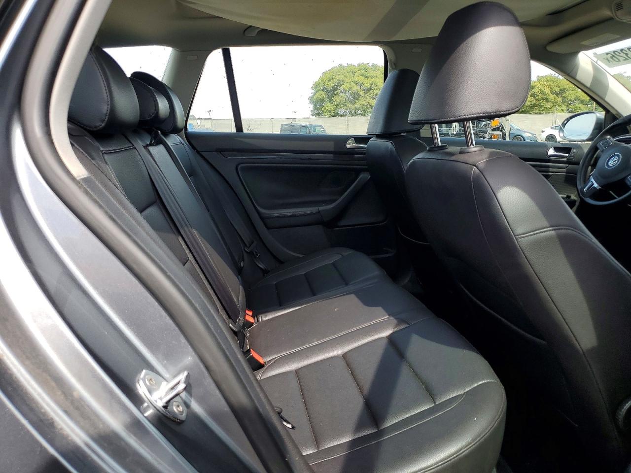 2011 Volkswagen Jetta Tdi Gray vin: 3VWPL7AJ9BM675669