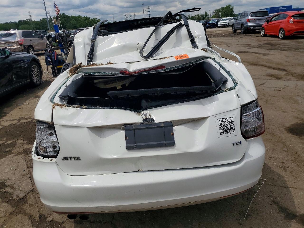 2012 Volkswagen Jetta Tdi White vin: 3VWPL7AJ9CM686253