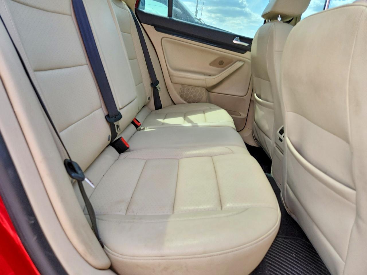 2013 Volkswagen Jetta Tdi Red vin: 3VWPL7AJ9DM666148